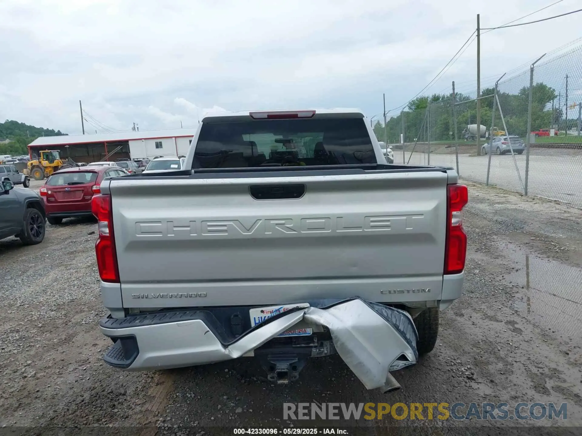 16 fotografías del automóvil dañado 1GCPYBEH1LZ155612 CHEVROLET SILVERADO 1500 2020
