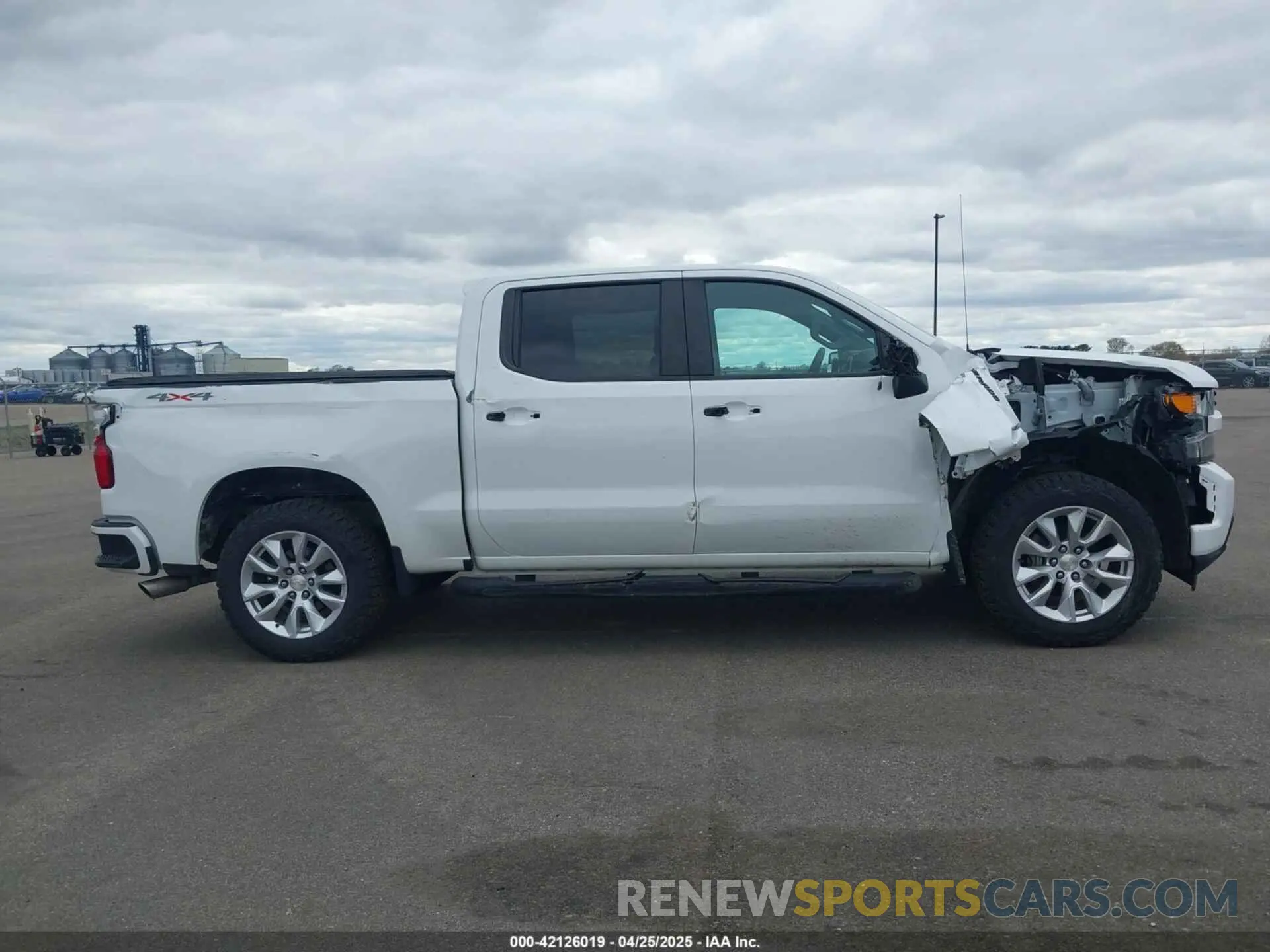 13 fotografías del automóvil dañado 1GCPYBEH5LZ321632 CHEVROLET SILVERADO 1500 2020