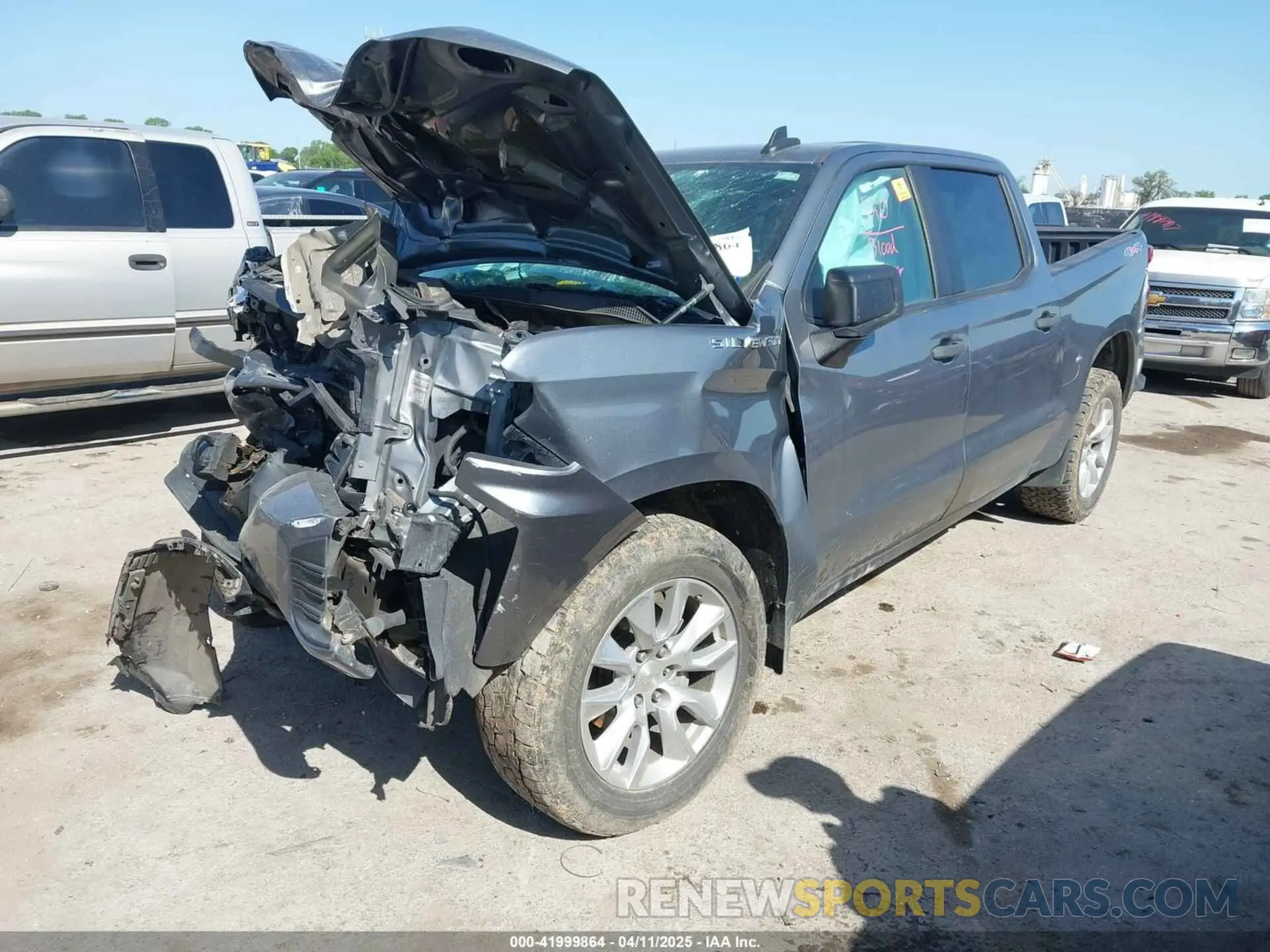 2 fotografías del automóvil dañado 1GCPYBEH6LZ259397 CHEVROLET SILVERADO 1500 2020