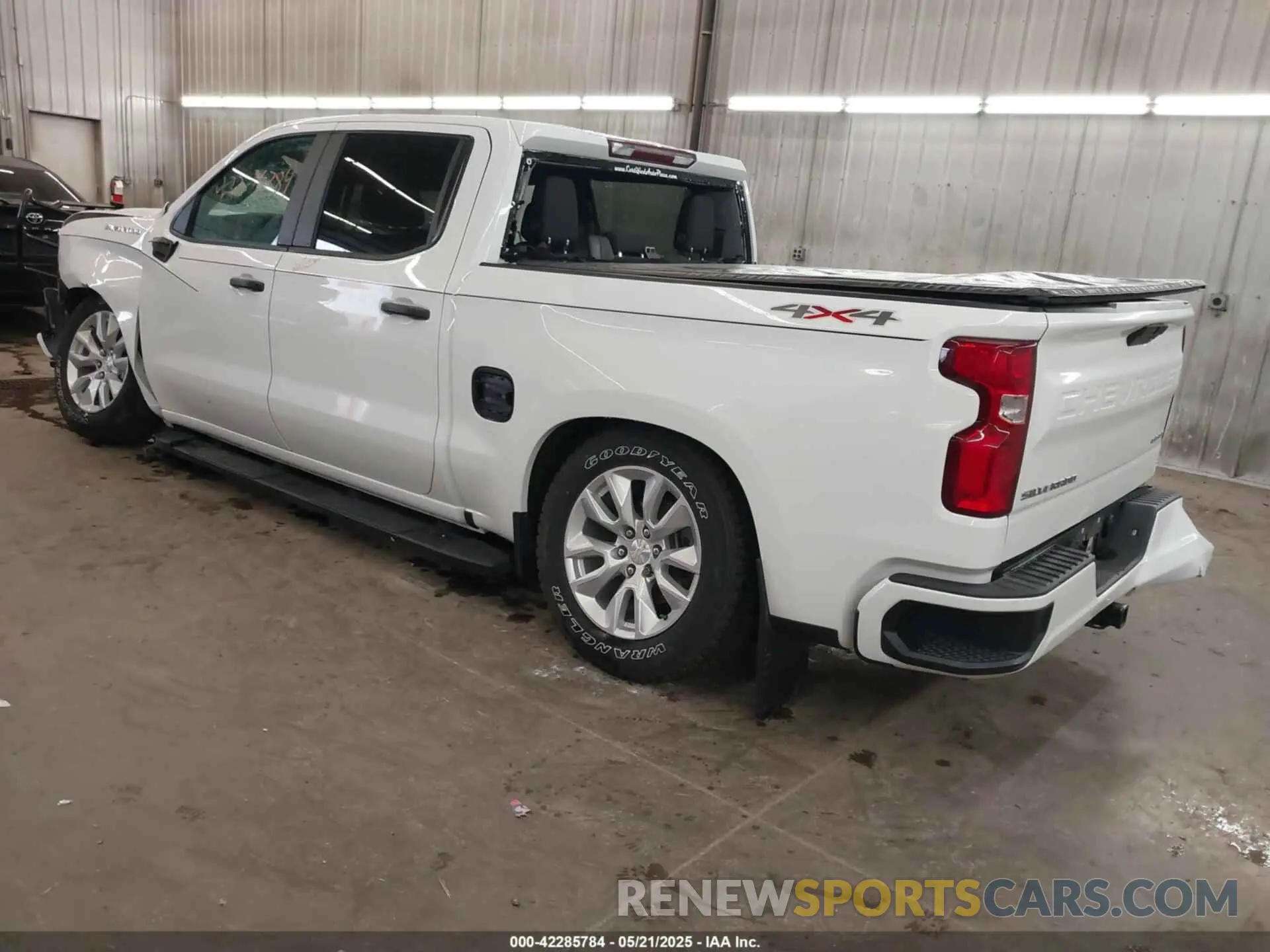 3 fotografías del automóvil dañado 1GCPYBEK2LZ244858 CHEVROLET SILVERADO 1500 2020