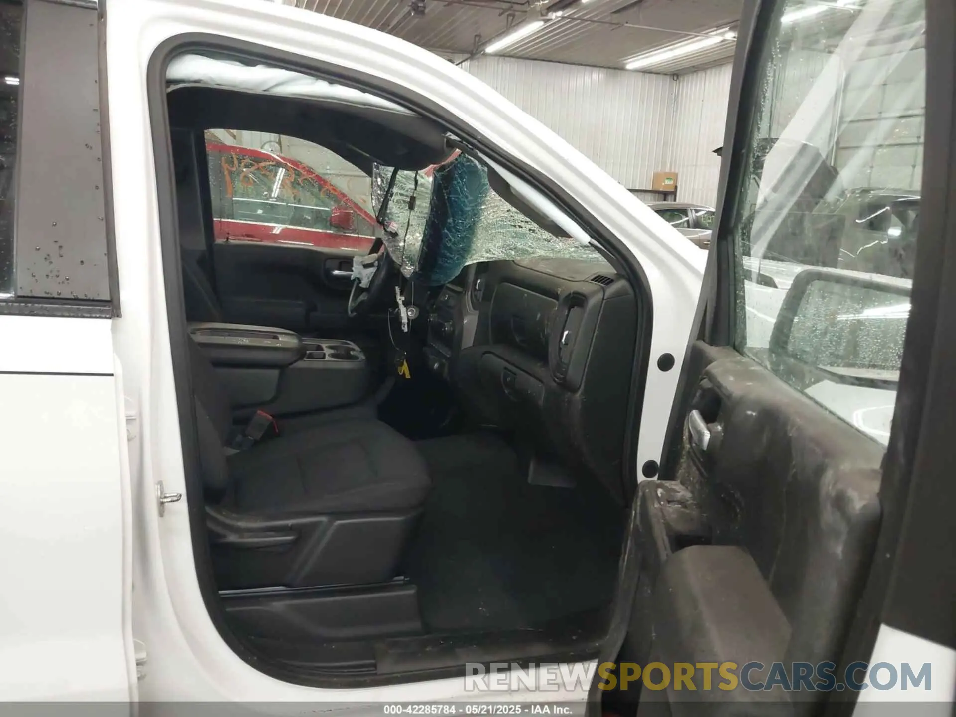 5 fotografías del automóvil dañado 1GCPYBEK2LZ244858 CHEVROLET SILVERADO 1500 2020