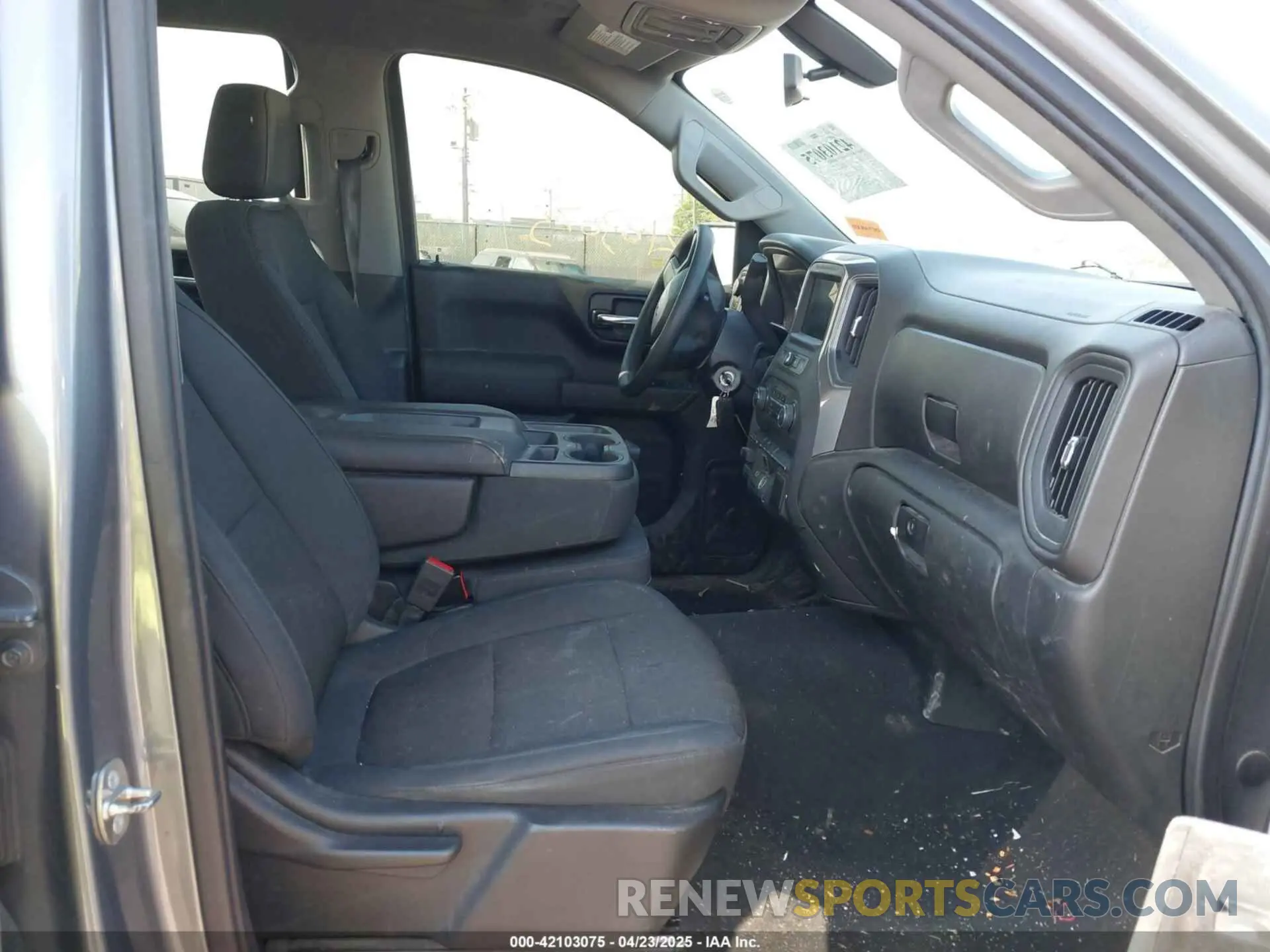 5 fotografías del automóvil dañado 1GCPYCEF4LZ157889 CHEVROLET SILVERADO 1500 2020