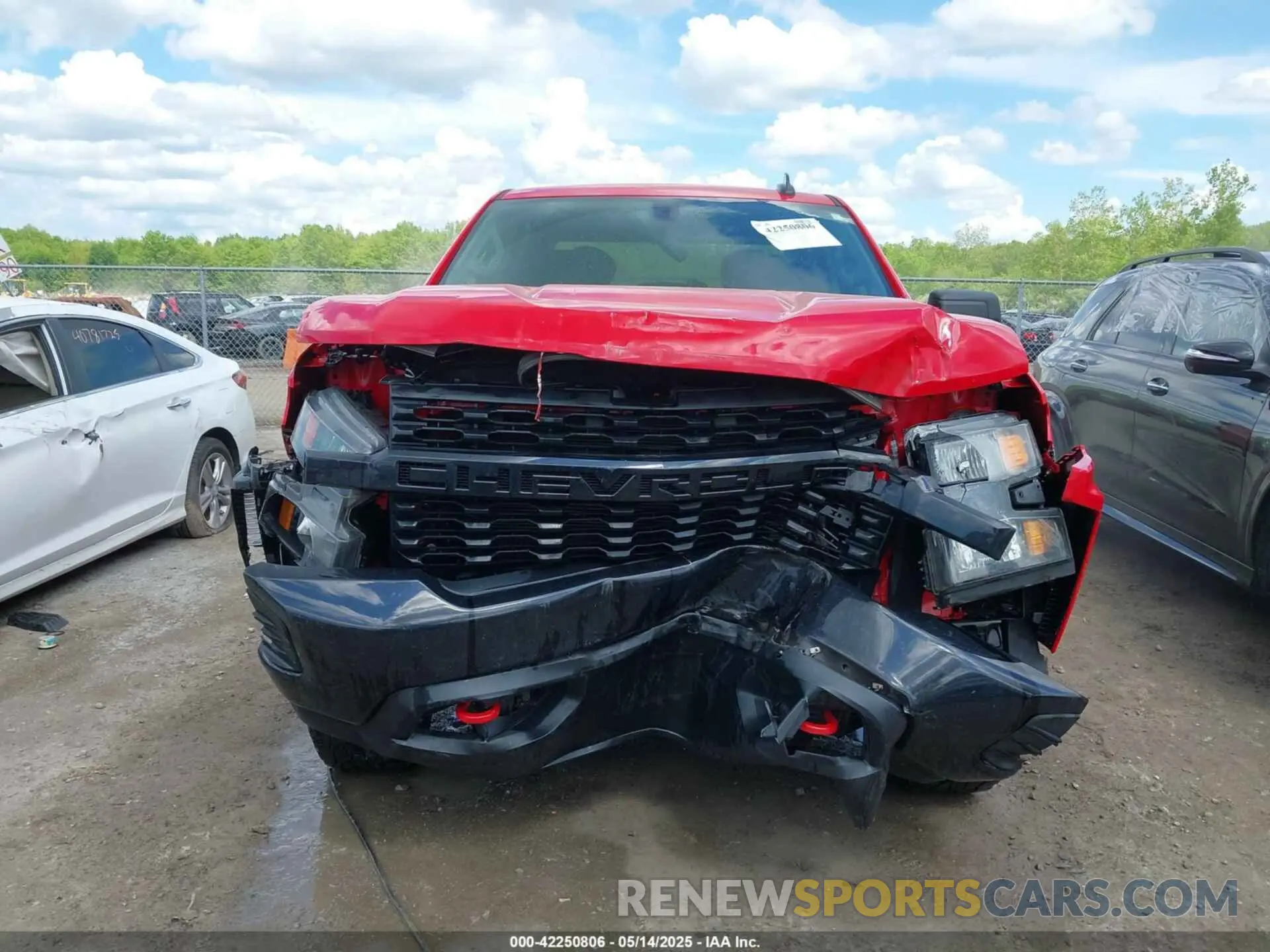 12 fotografías del automóvil dañado 1GCPYCEH0LZ139309 CHEVROLET SILVERADO 1500 2020