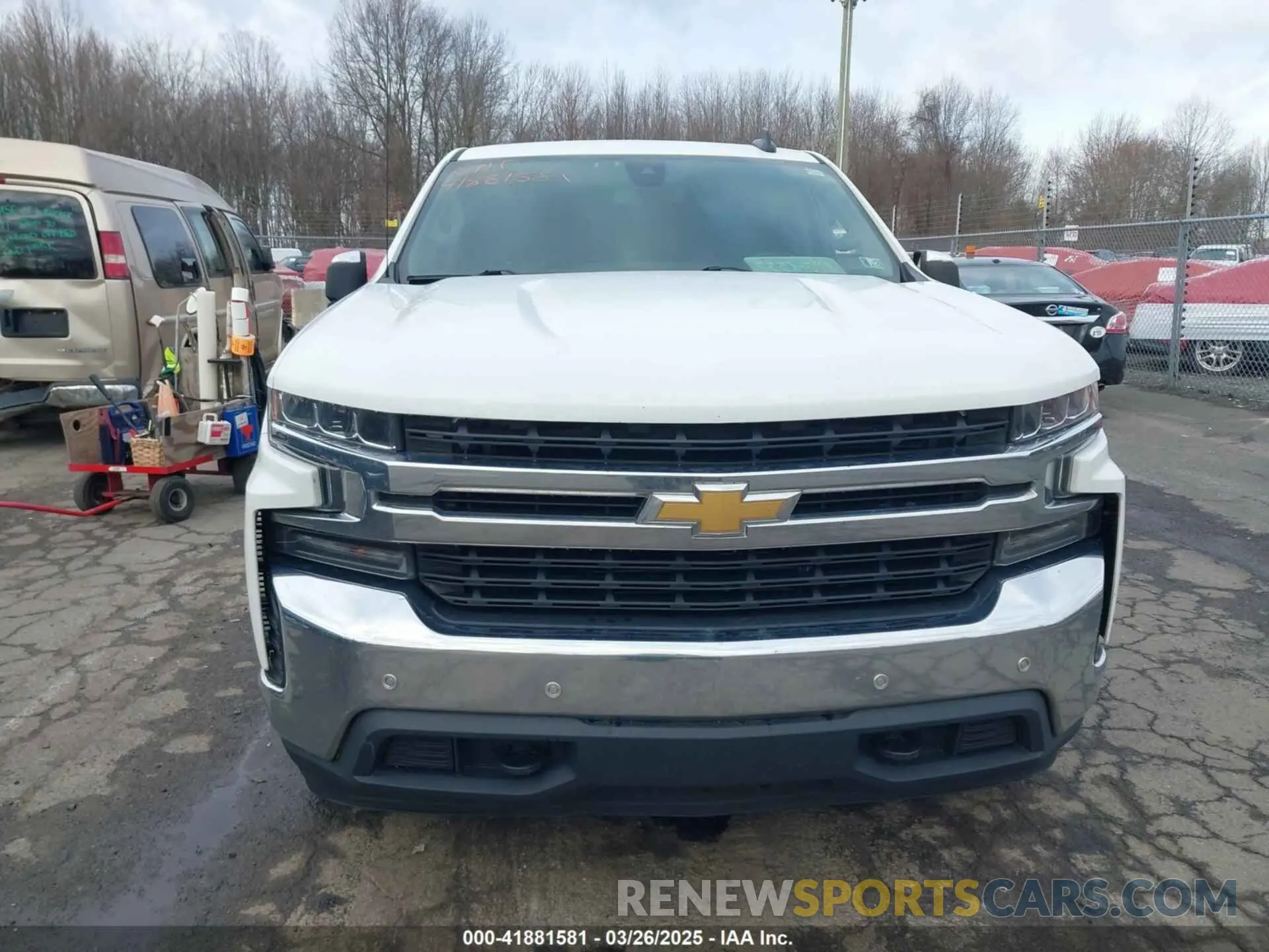 12 fotografías del automóvil dañado 1GCPYDEK4LZ296245 CHEVROLET SILVERADO 1500 2020
