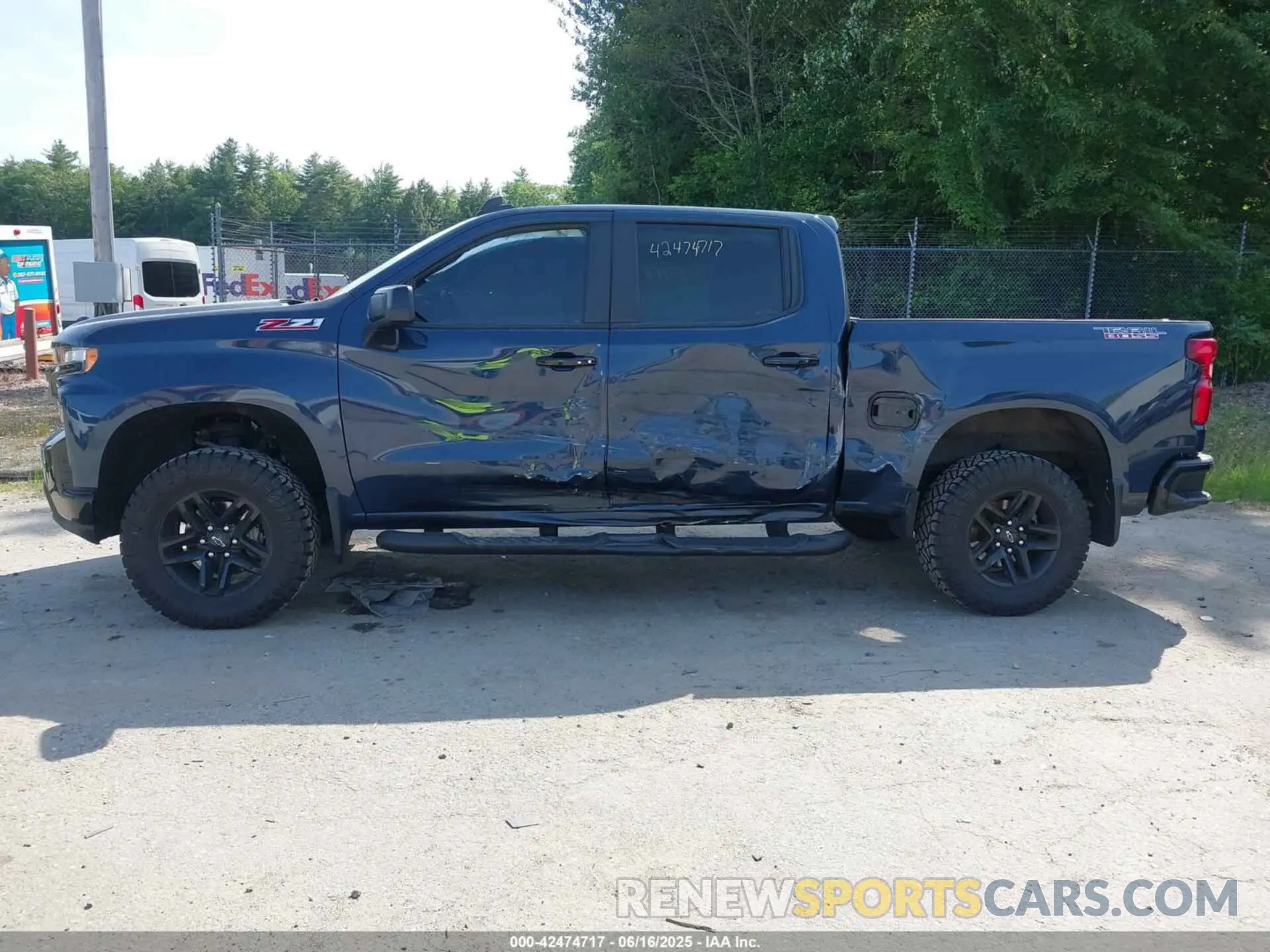 14 fotografías del automóvil dañado 1GCPYFED1LZ366698 CHEVROLET SILVERADO 1500 2020