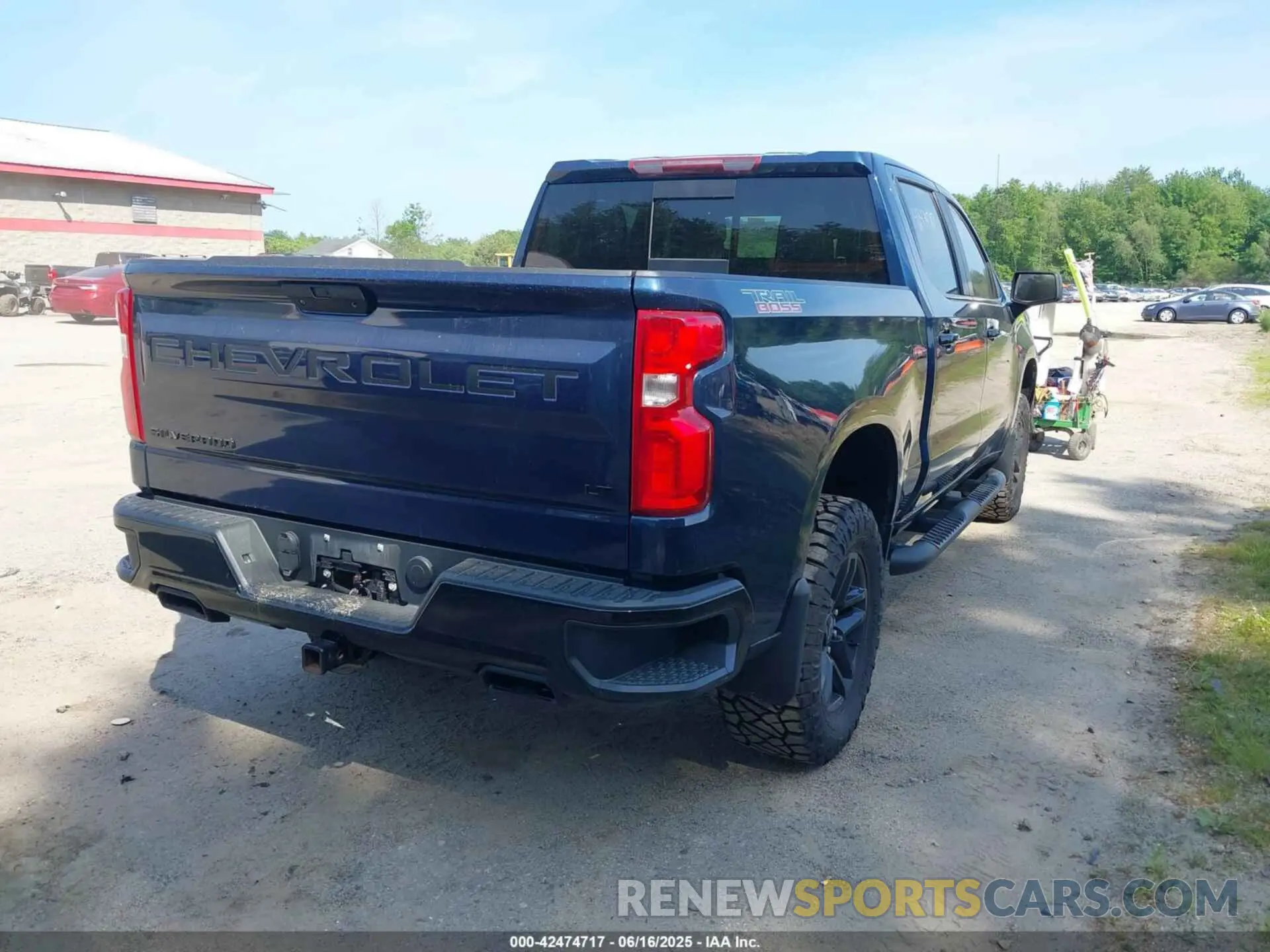 4 fotografías del automóvil dañado 1GCPYFED1LZ366698 CHEVROLET SILVERADO 1500 2020