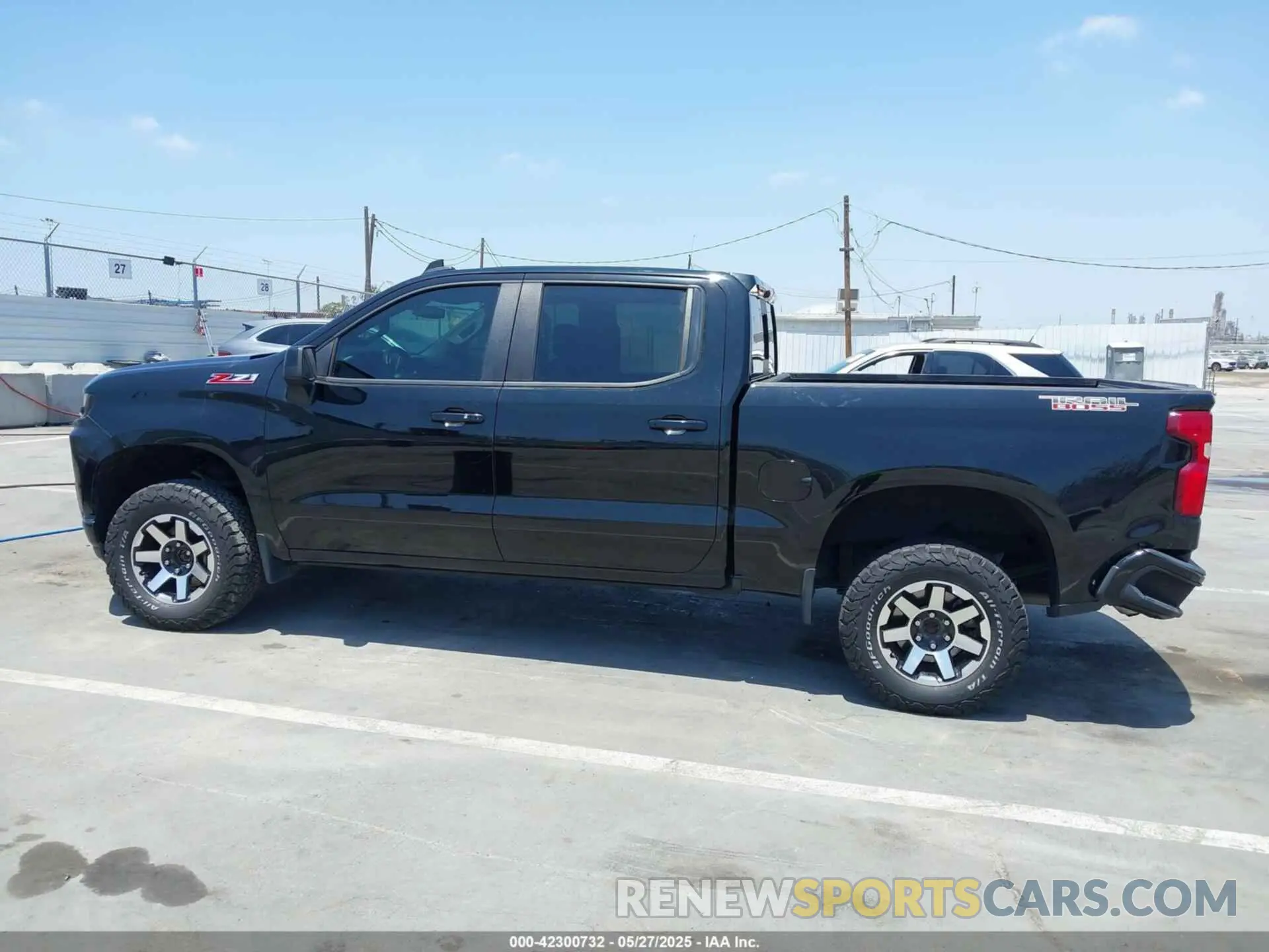 14 fotografías del automóvil dañado 1GCPYFED6LZ205621 CHEVROLET SILVERADO 1500 2020
