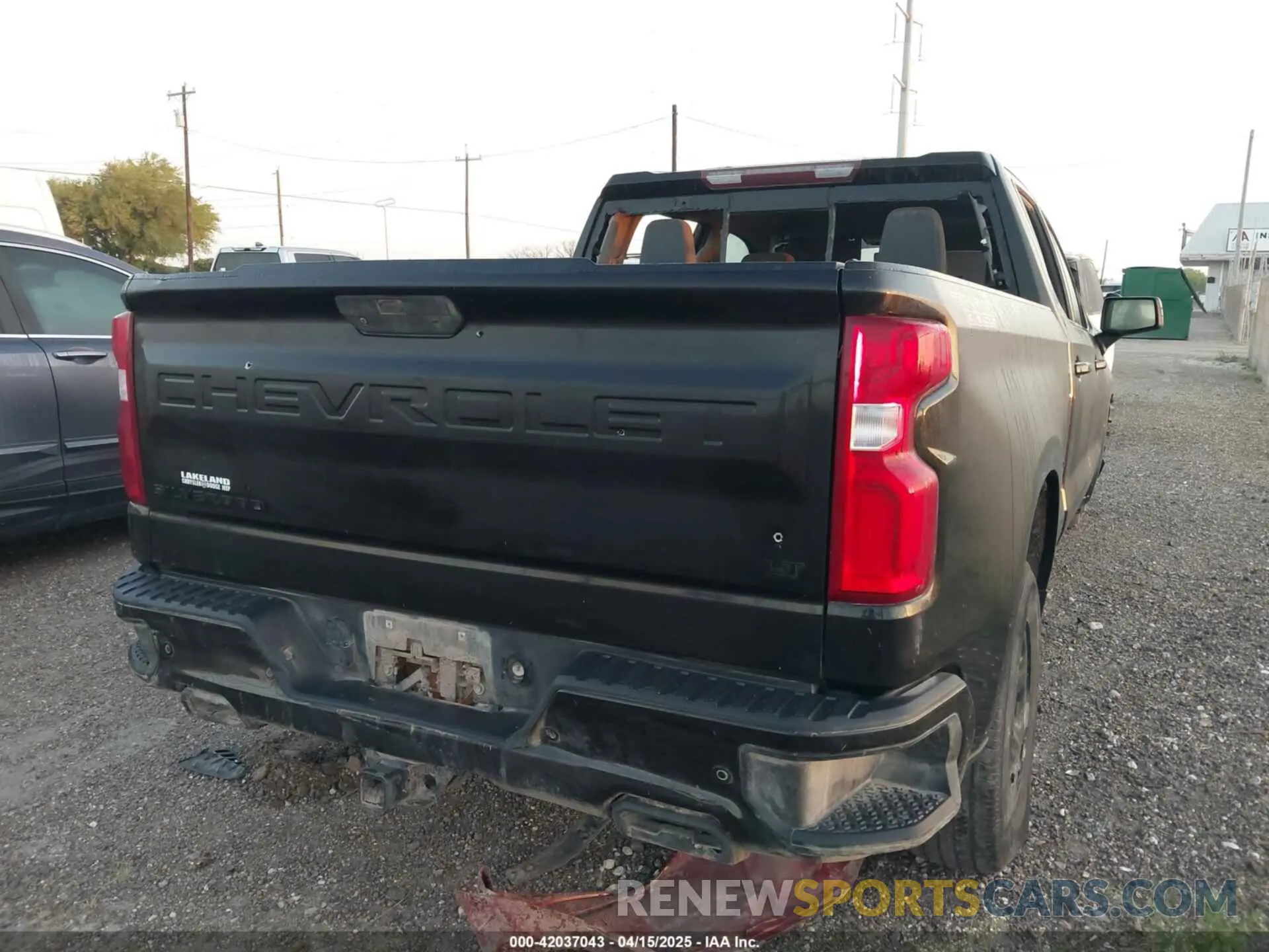 4 fotografías del automóvil dañado 1GCPYFEL2LZ279173 CHEVROLET SILVERADO 1500 2020