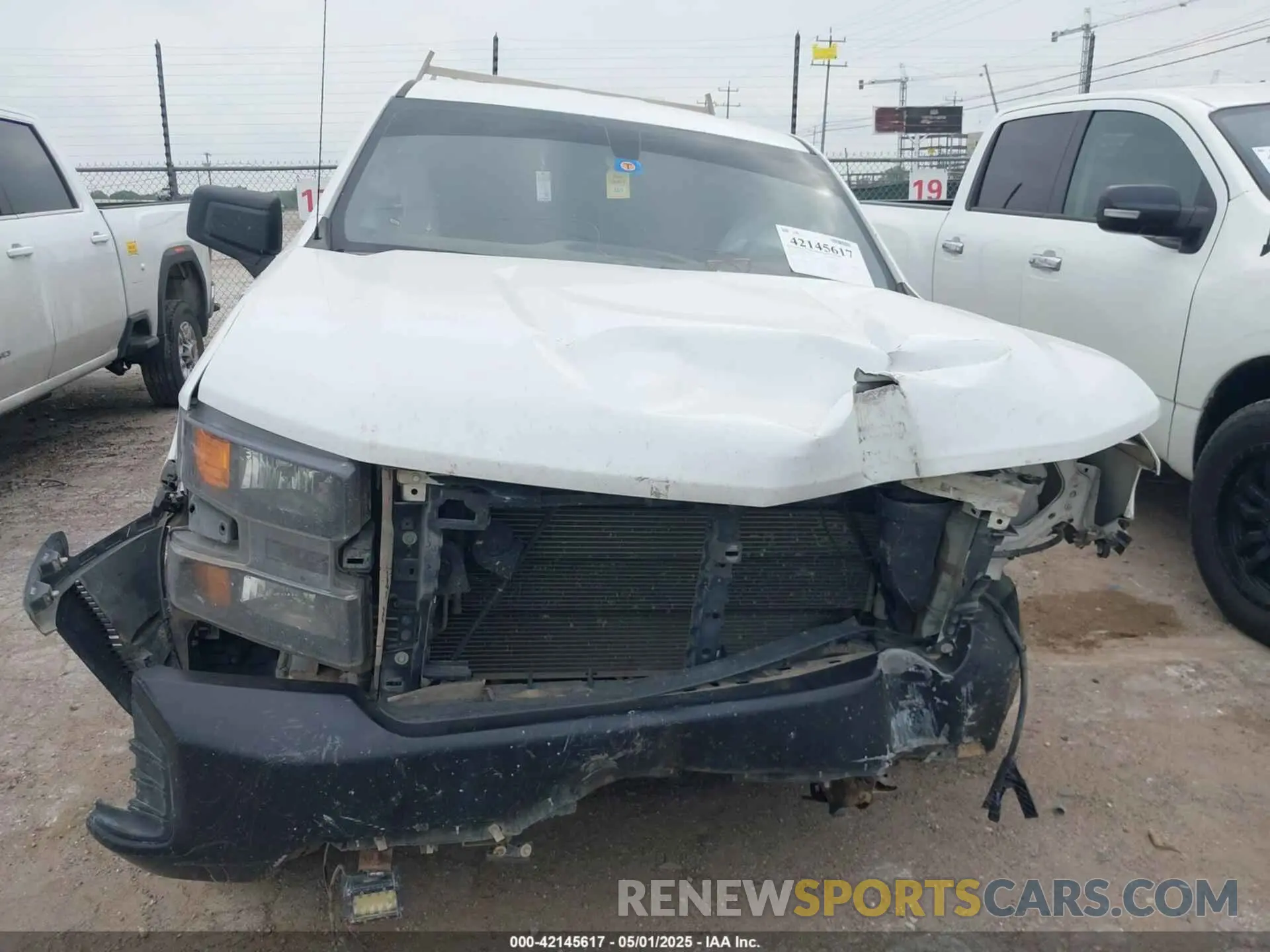 12 fotografías del automóvil dañado 1GCRWAEF0LZ235619 CHEVROLET SILVERADO 1500 2020