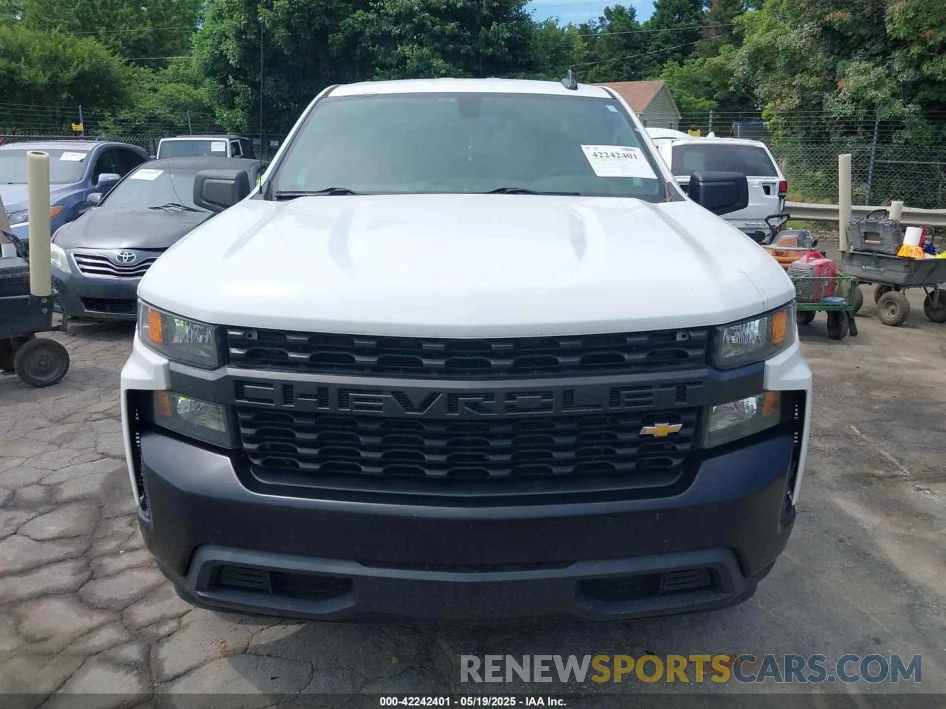 12 fotografías del automóvil dañado 1GCRWAEH2LZ348845 CHEVROLET SILVERADO 1500 2020
