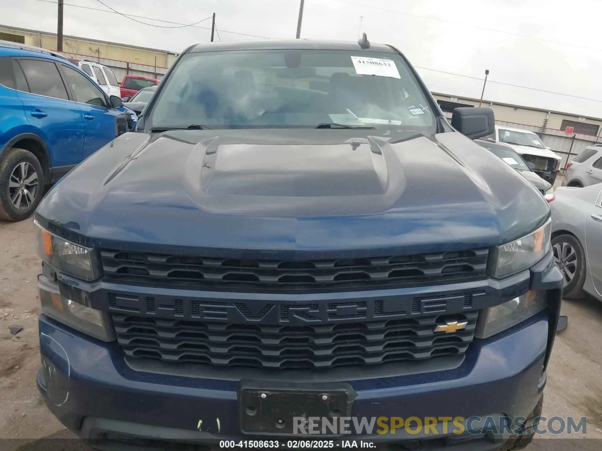 12 fotografías del automóvil dañado 1GCRWBEHXLZ339073 CHEVROLET SILVERADO 1500 2020