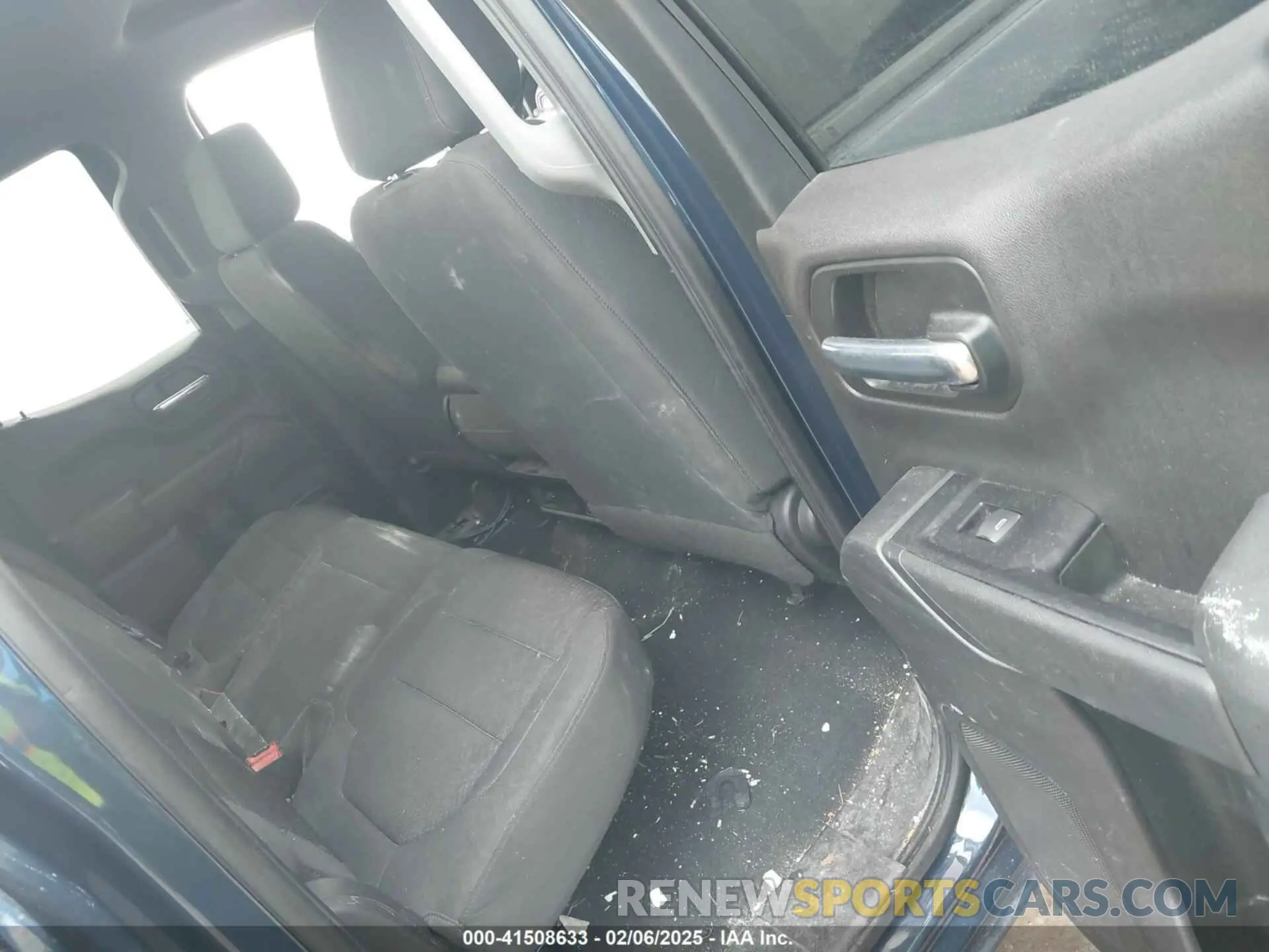 8 fotografías del automóvil dañado 1GCRWBEHXLZ339073 CHEVROLET SILVERADO 1500 2020