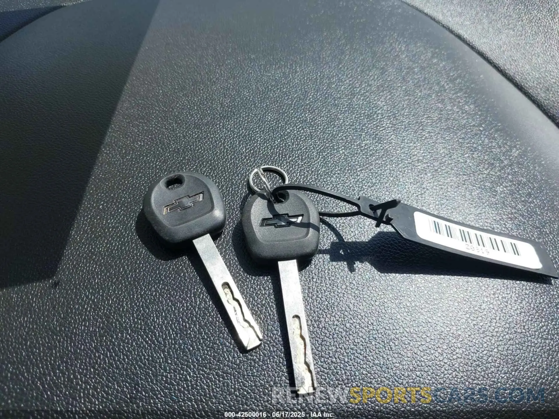 11 fotografías del automóvil dañado 1GCRYAEF3LZ177158 CHEVROLET SILVERADO 1500 2020
