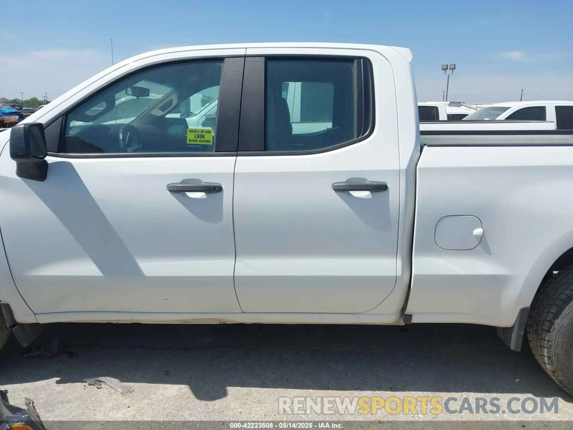 14 fotografías del automóvil dañado 1GCRYAEF3LZ178343 CHEVROLET SILVERADO 1500 2020
