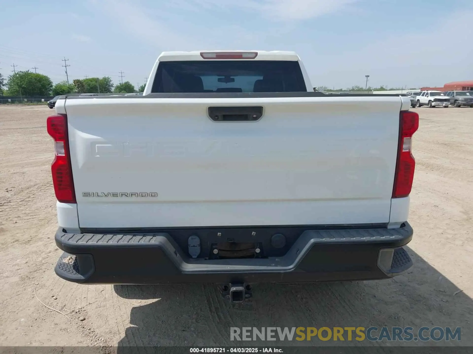 16 fotografías del automóvil dañado 1GCRYAEF5LZ177176 CHEVROLET SILVERADO 1500 2020