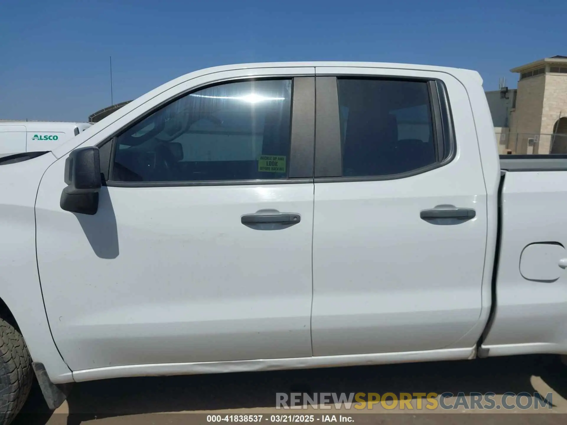14 fotografías del automóvil dañado 1GCRYAEF5LZ179350 CHEVROLET SILVERADO 1500 2020