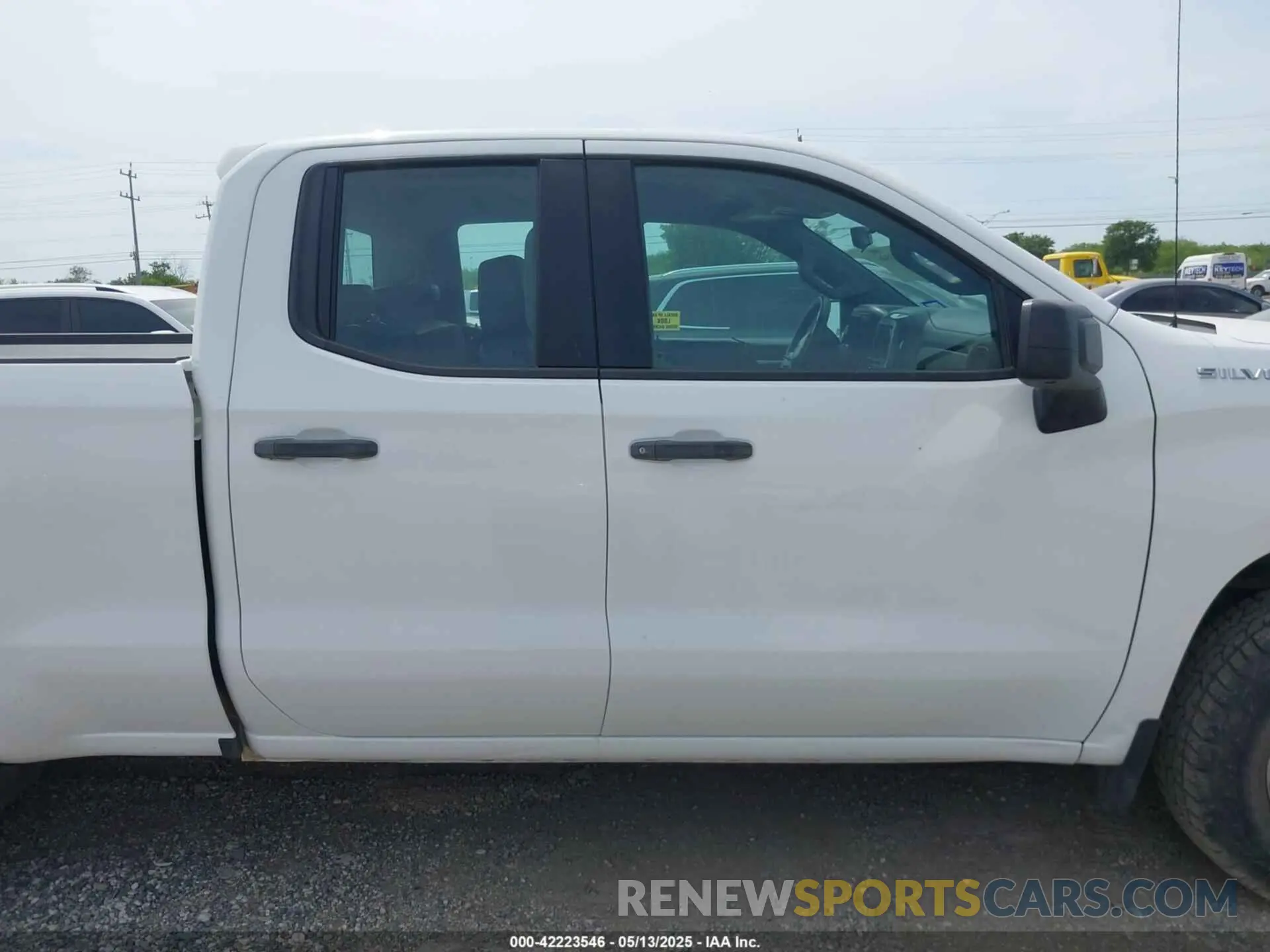 13 fotografías del automóvil dañado 1GCRYAEF9LZ178802 CHEVROLET SILVERADO 1500 2020