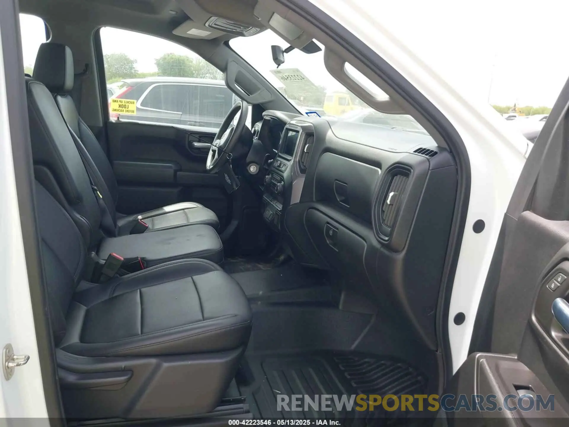 5 fotografías del automóvil dañado 1GCRYAEF9LZ178802 CHEVROLET SILVERADO 1500 2020