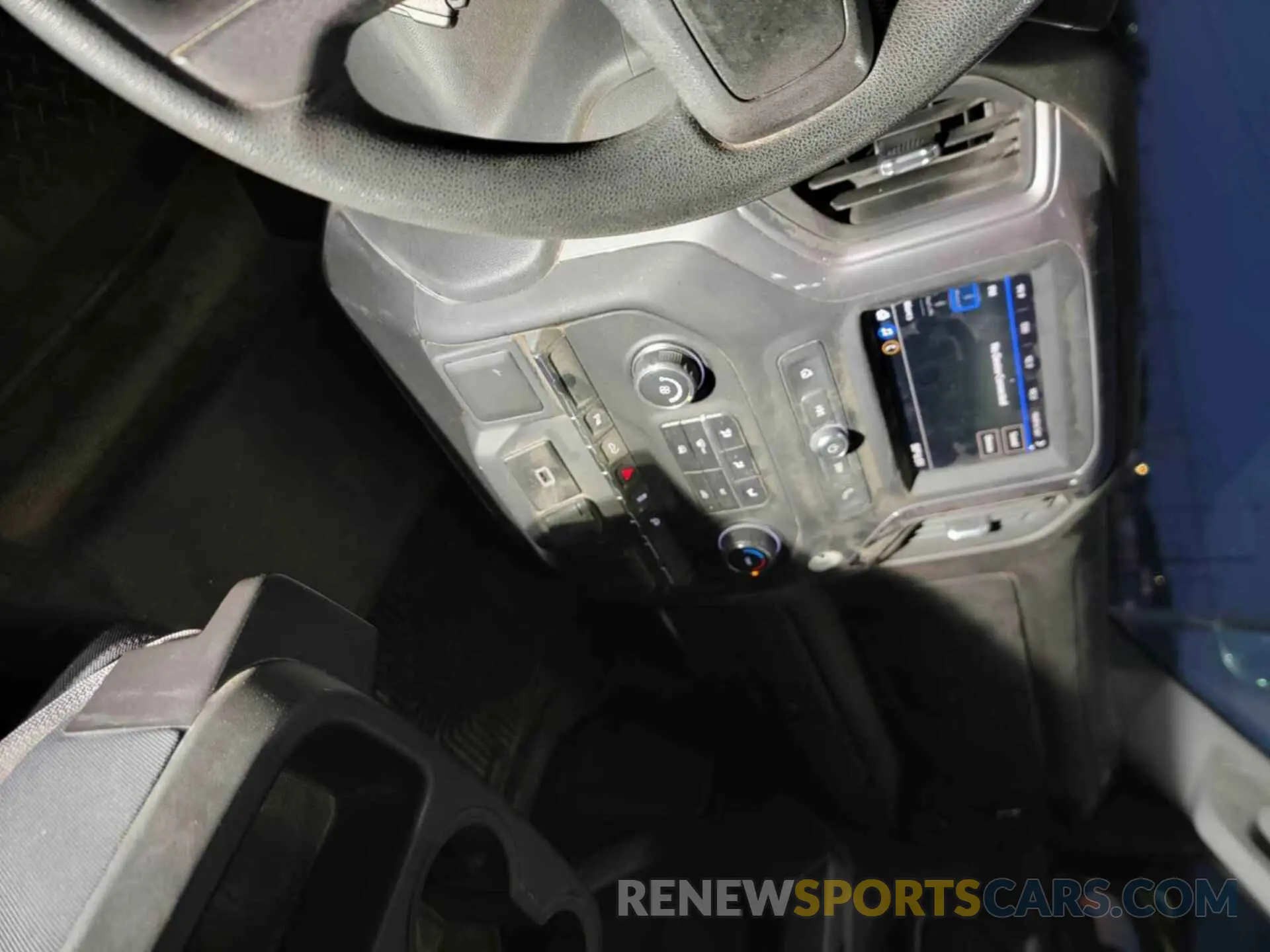 23 fotografías del automóvil dañado 1GCRYAEFXLZ210303 CHEVROLET SILVERADO 1500 2020