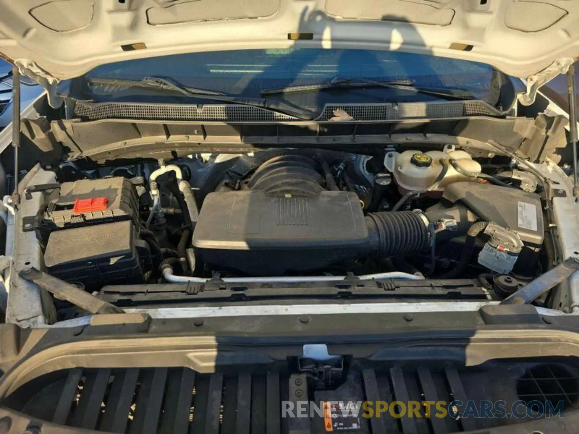 22 fotografías del automóvil dañado 1GCRYAEH7LZ267429 CHEVROLET SILVERADO 1500 2020