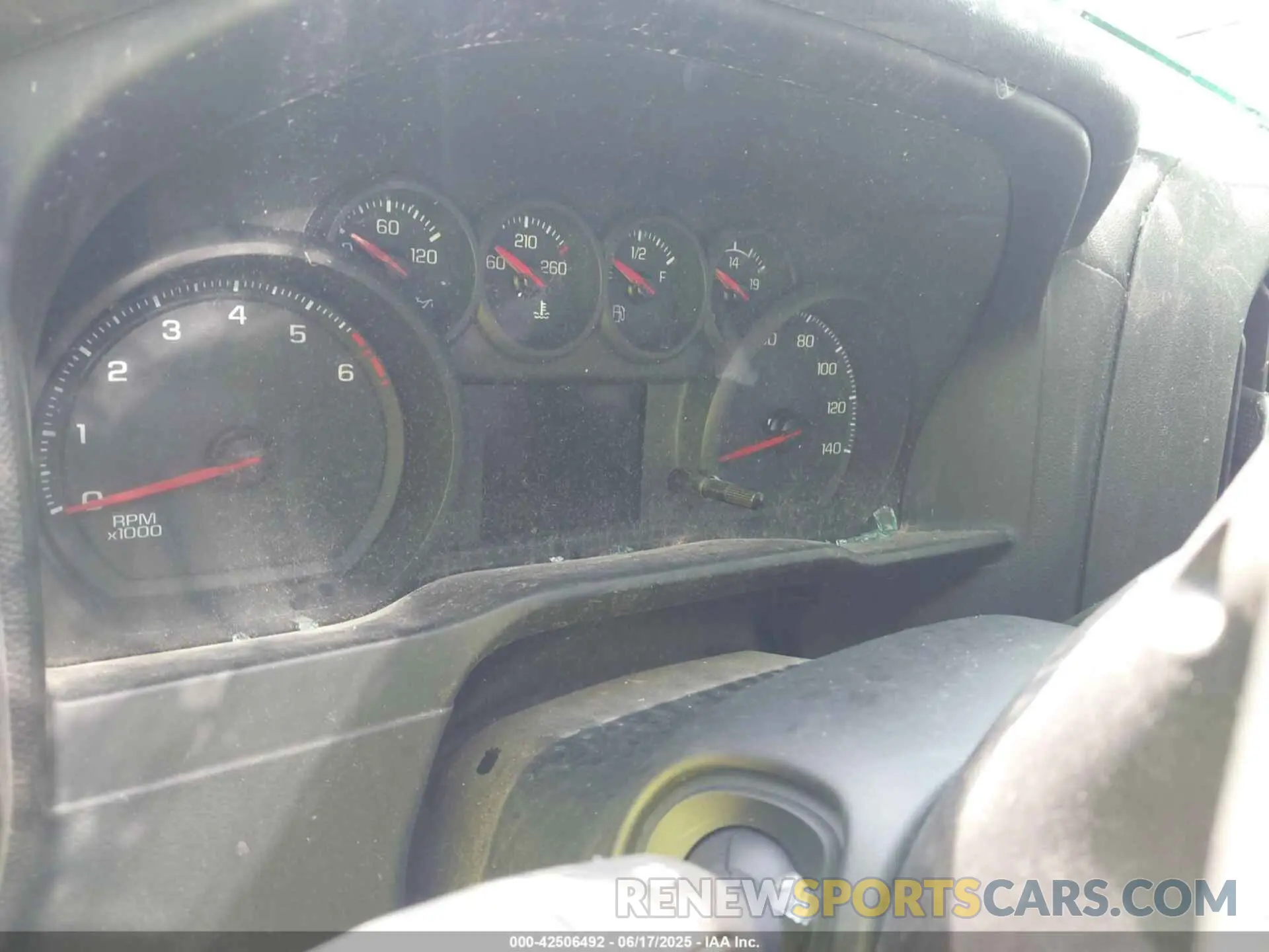 16 fotografías del automóvil dañado 1GCRYBEH2LZ274018 CHEVROLET SILVERADO 1500 2020