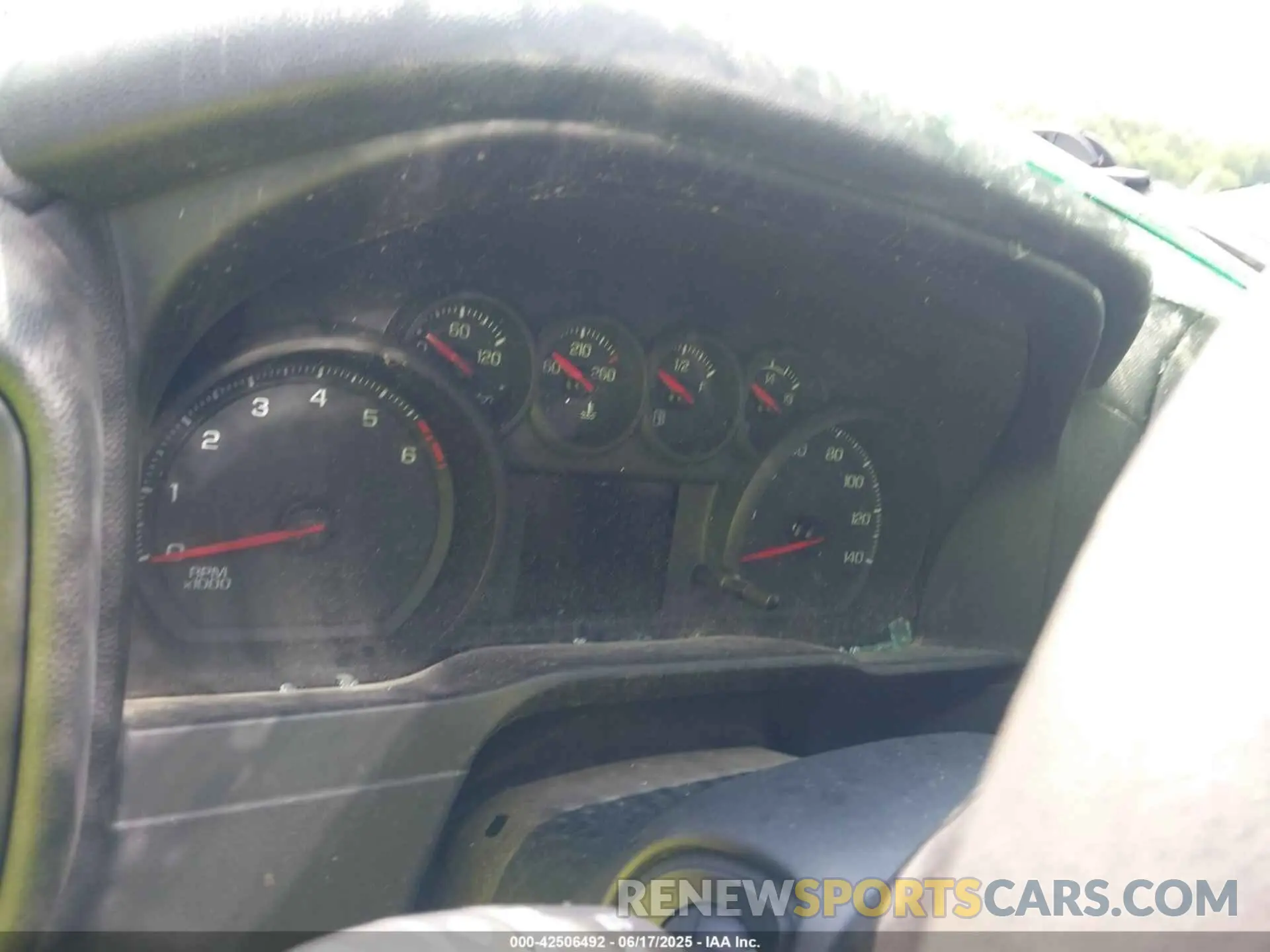 7 fotografías del automóvil dañado 1GCRYBEH2LZ274018 CHEVROLET SILVERADO 1500 2020