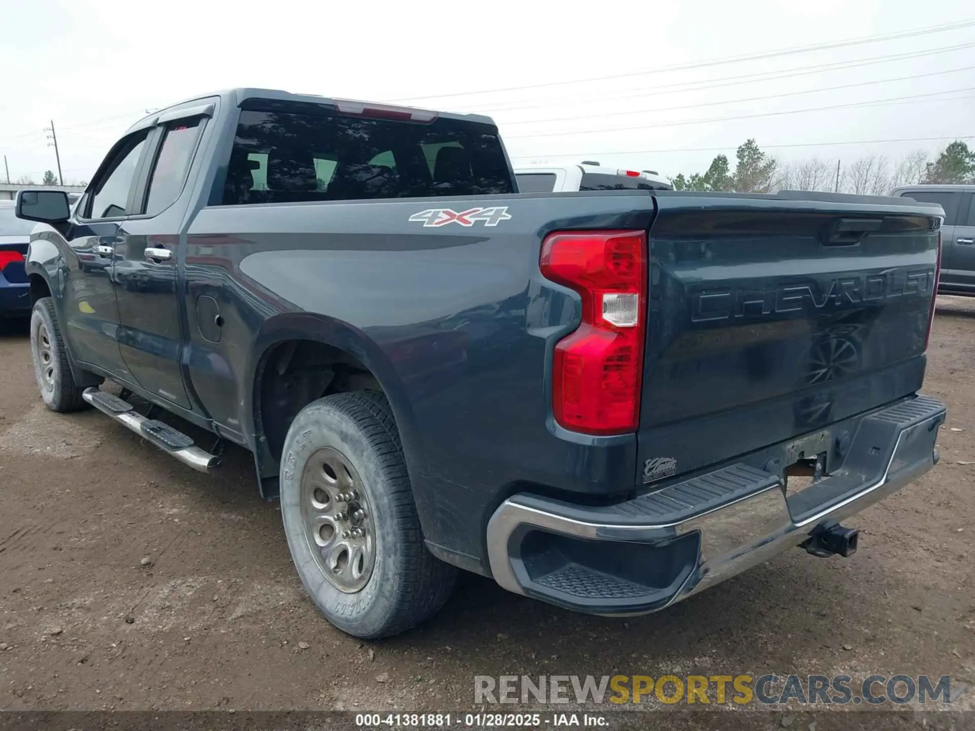 3 fotografías del automóvil dañado 1GCRYDED3LZ169836 CHEVROLET SILVERADO 1500 2020