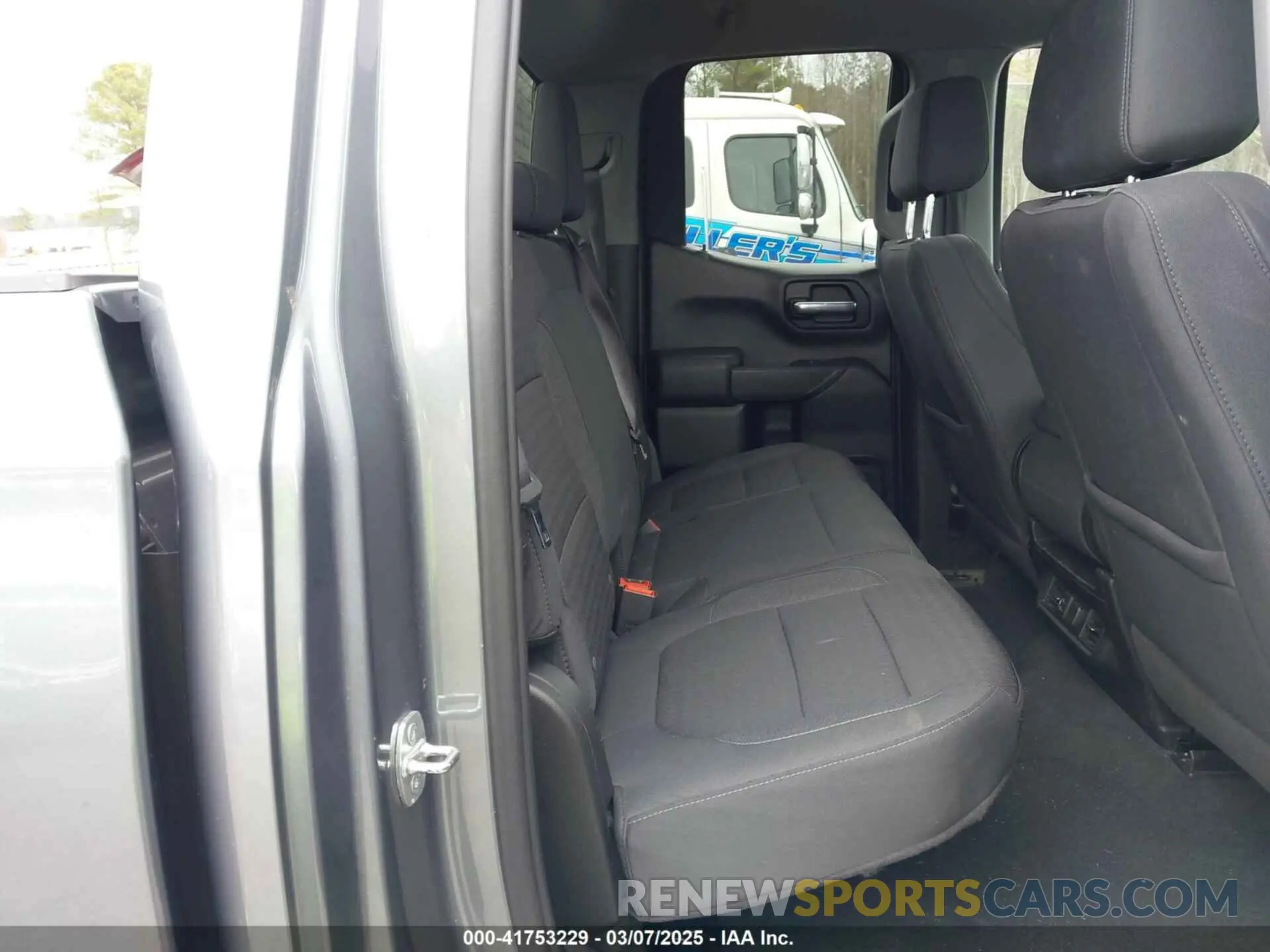 8 fotografías del automóvil dañado 1GCRYDED4LZ354719 CHEVROLET SILVERADO 1500 2020