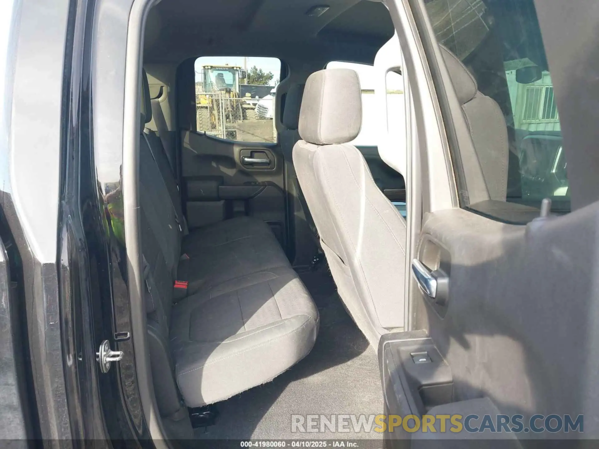 8 fotografías del automóvil dañado 1GCRYDED5LZ168445 CHEVROLET SILVERADO 1500 2020