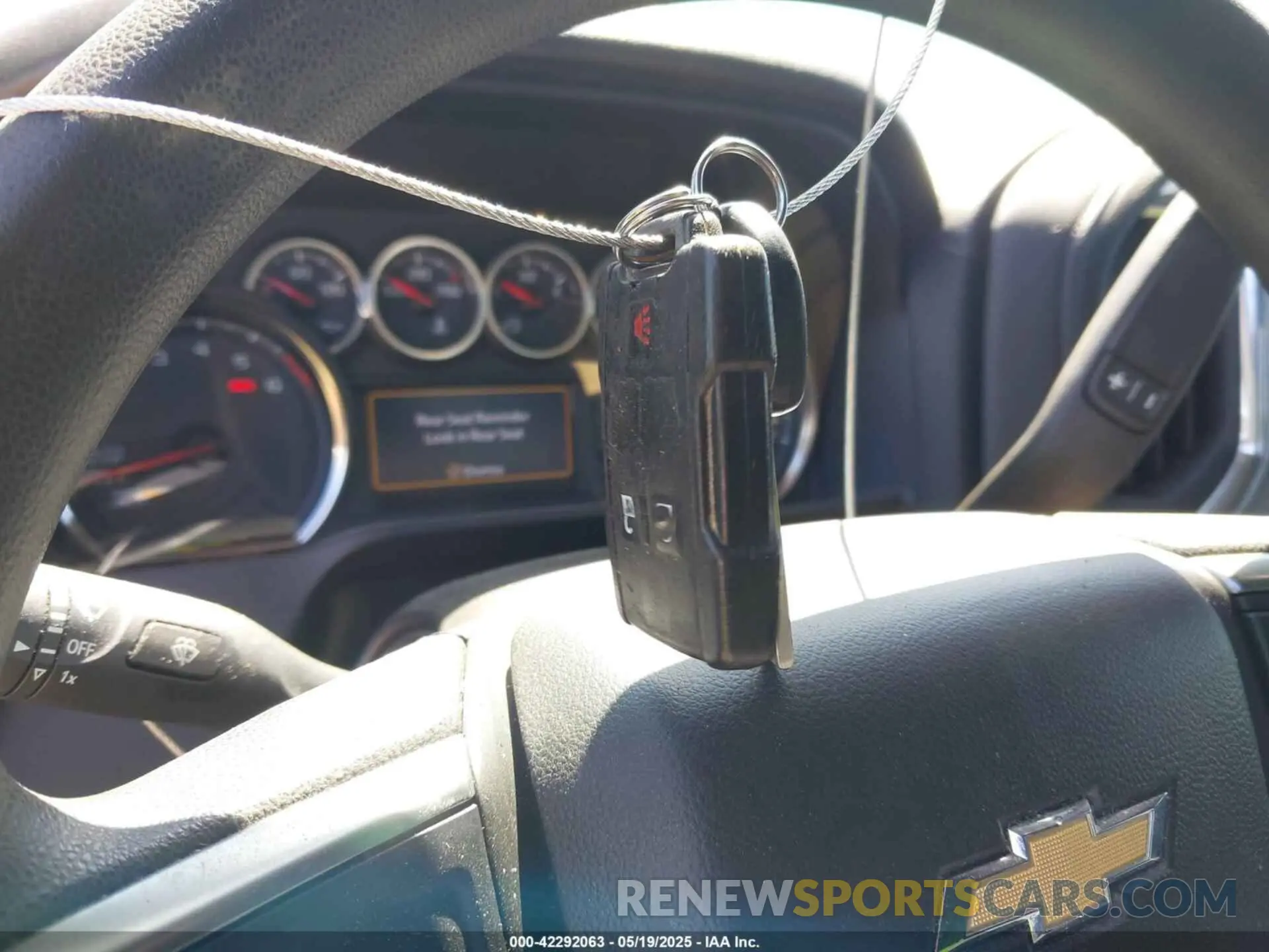 11 fotografías del automóvil dañado 1GCRYDED6LZ273320 CHEVROLET SILVERADO 1500 2020