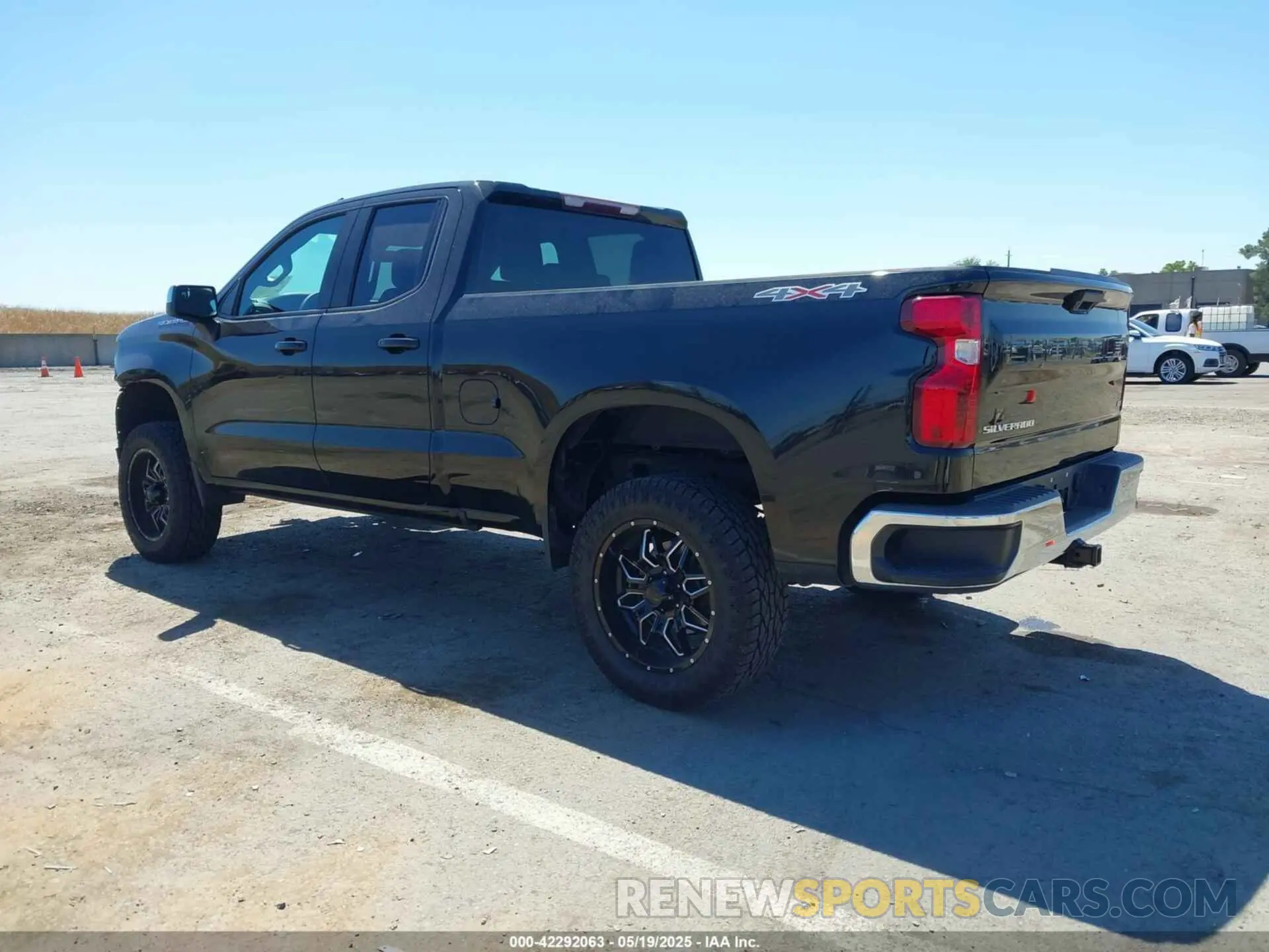 3 fotografías del automóvil dañado 1GCRYDED6LZ273320 CHEVROLET SILVERADO 1500 2020