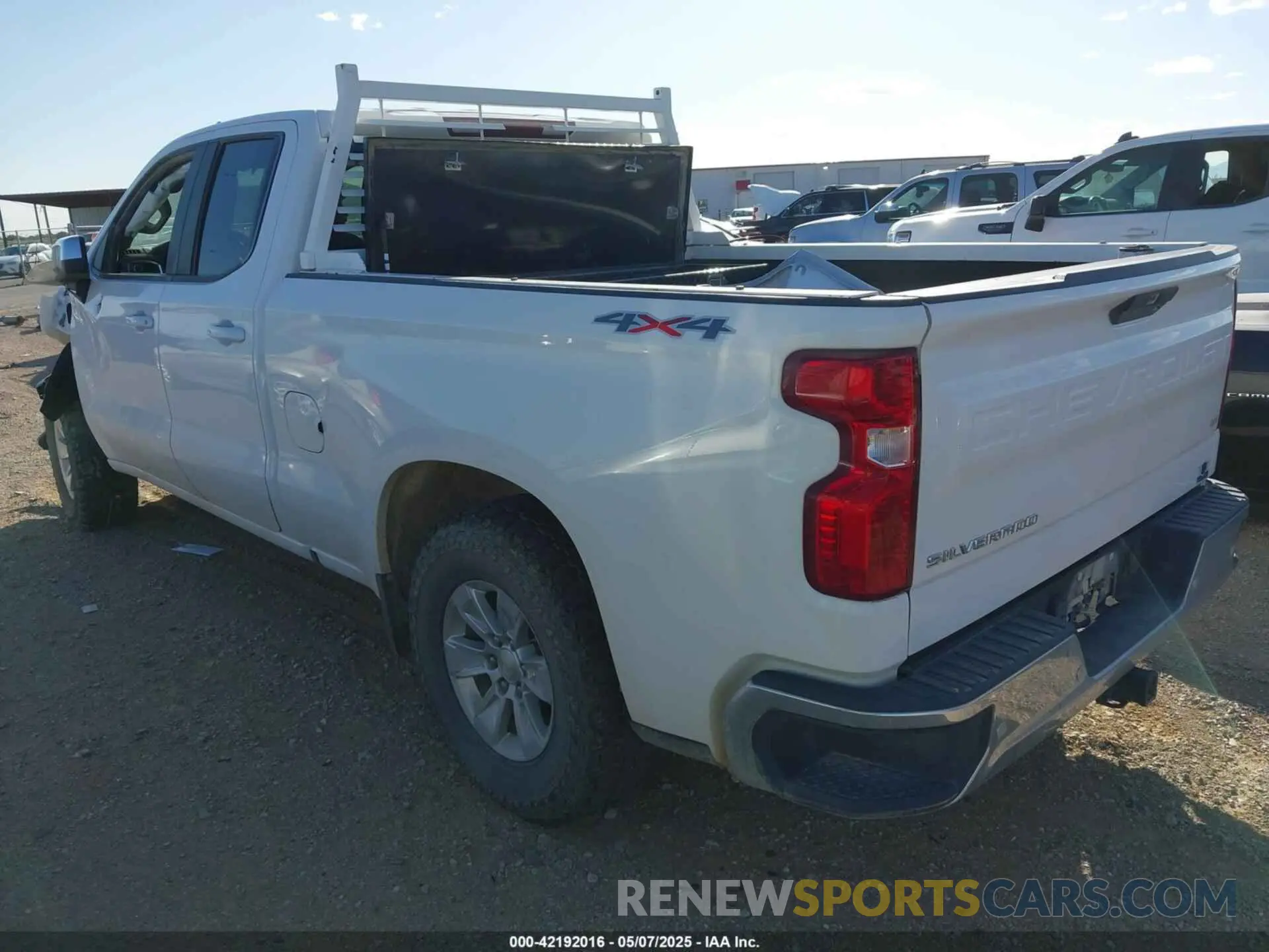 3 fotografías del automóvil dañado 1GCRYDED7LZ159245 CHEVROLET SILVERADO 1500 2020