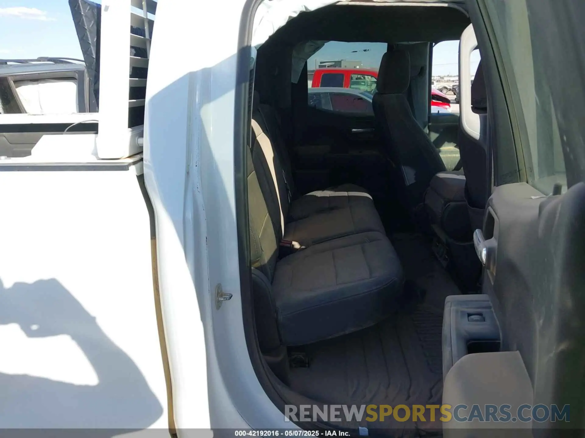 8 fotografías del automóvil dañado 1GCRYDED7LZ159245 CHEVROLET SILVERADO 1500 2020