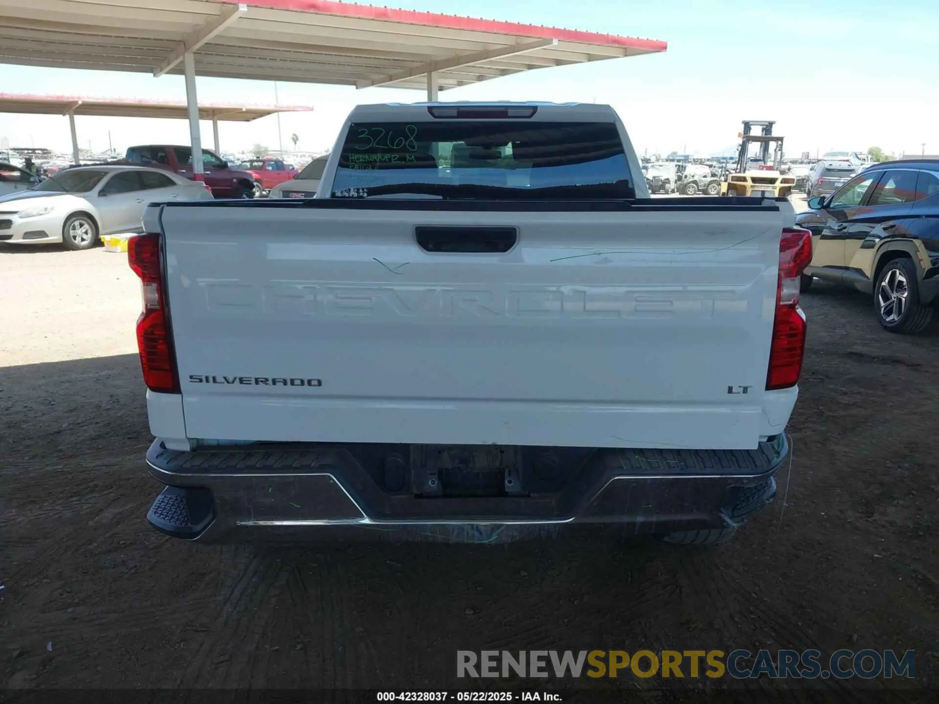 16 fotografías del automóvil dañado 1GCRYDED9LZ118079 CHEVROLET SILVERADO 1500 2020