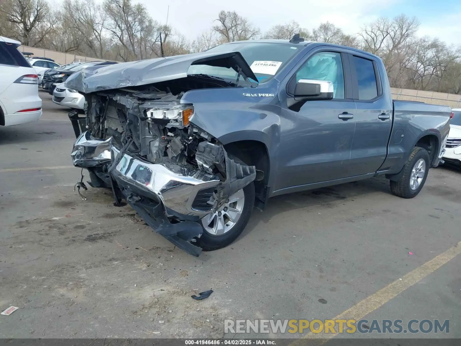 2 fotografías del automóvil dañado 1GCRYDEDXLZ114638 CHEVROLET SILVERADO 1500 2020
