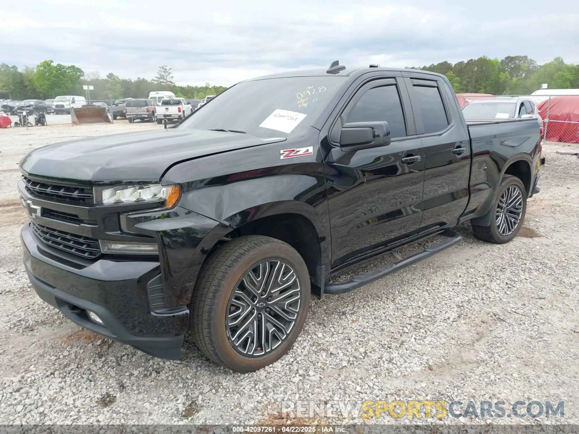 2 fotografías del automóvil dañado 1GCRYEED1LZ340928 CHEVROLET SILVERADO 1500 2020