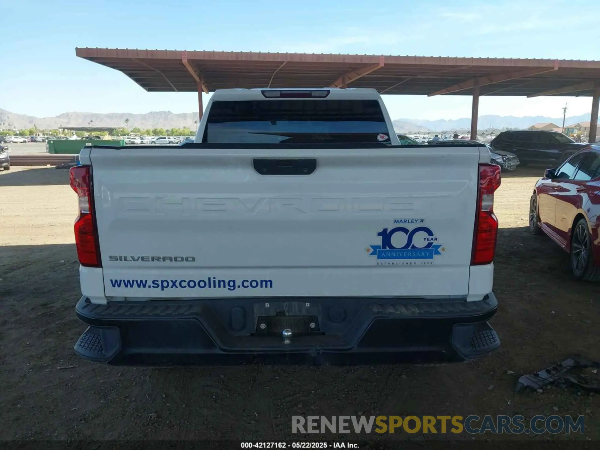 16 fotografías del automóvil dañado 1GCUYAEF1LZ165892 CHEVROLET SILVERADO 1500 2020