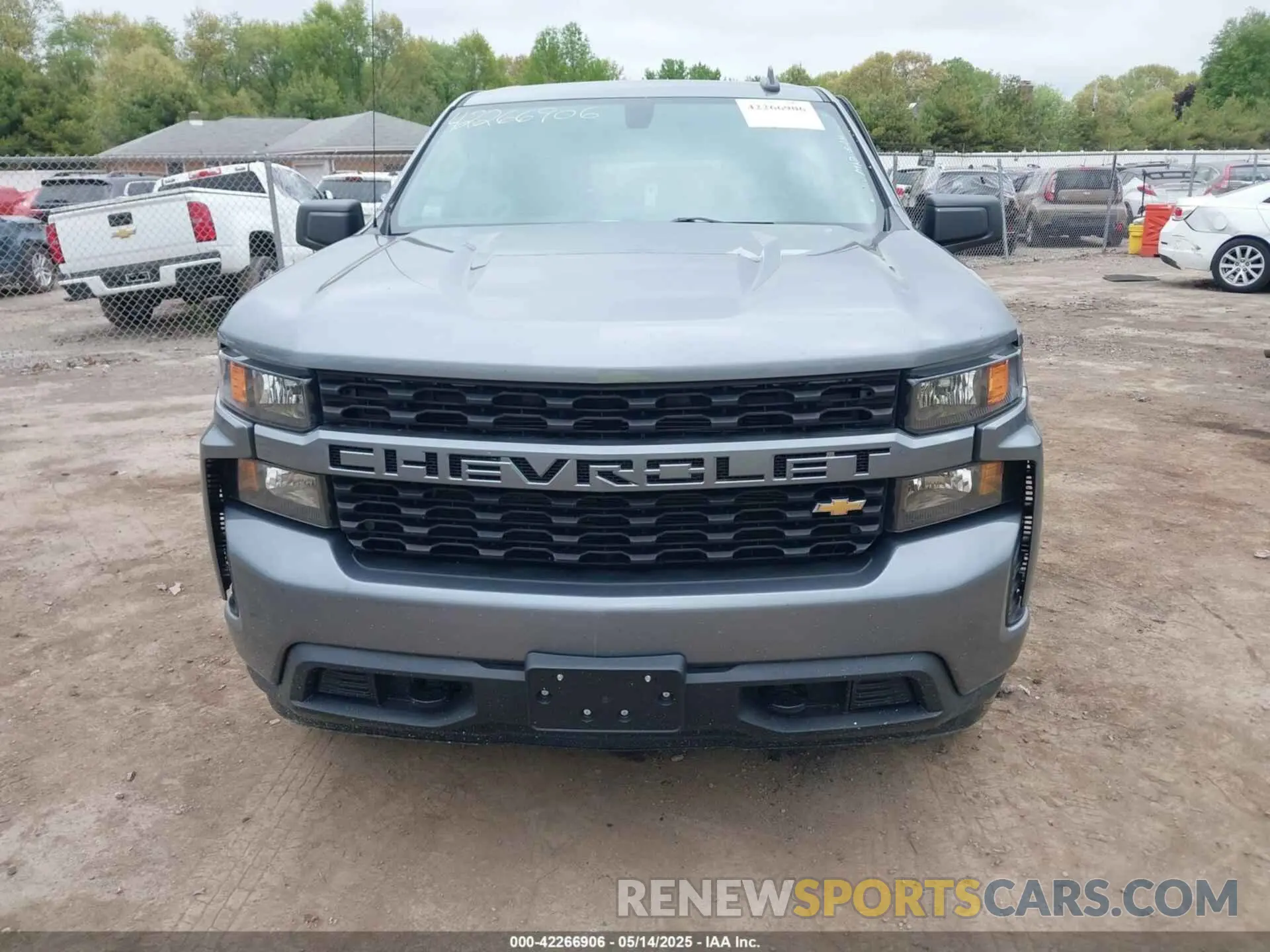 12 fotografías del automóvil dañado 1GCUYBEF8LZ201826 CHEVROLET SILVERADO 1500 2020