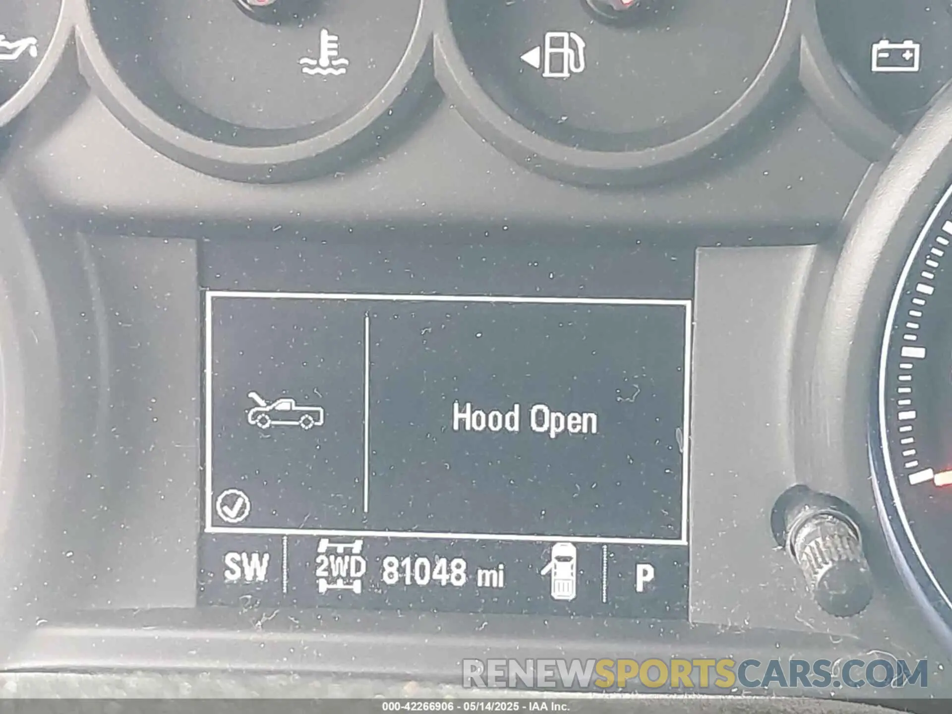 15 fotografías del automóvil dañado 1GCUYBEF8LZ201826 CHEVROLET SILVERADO 1500 2020