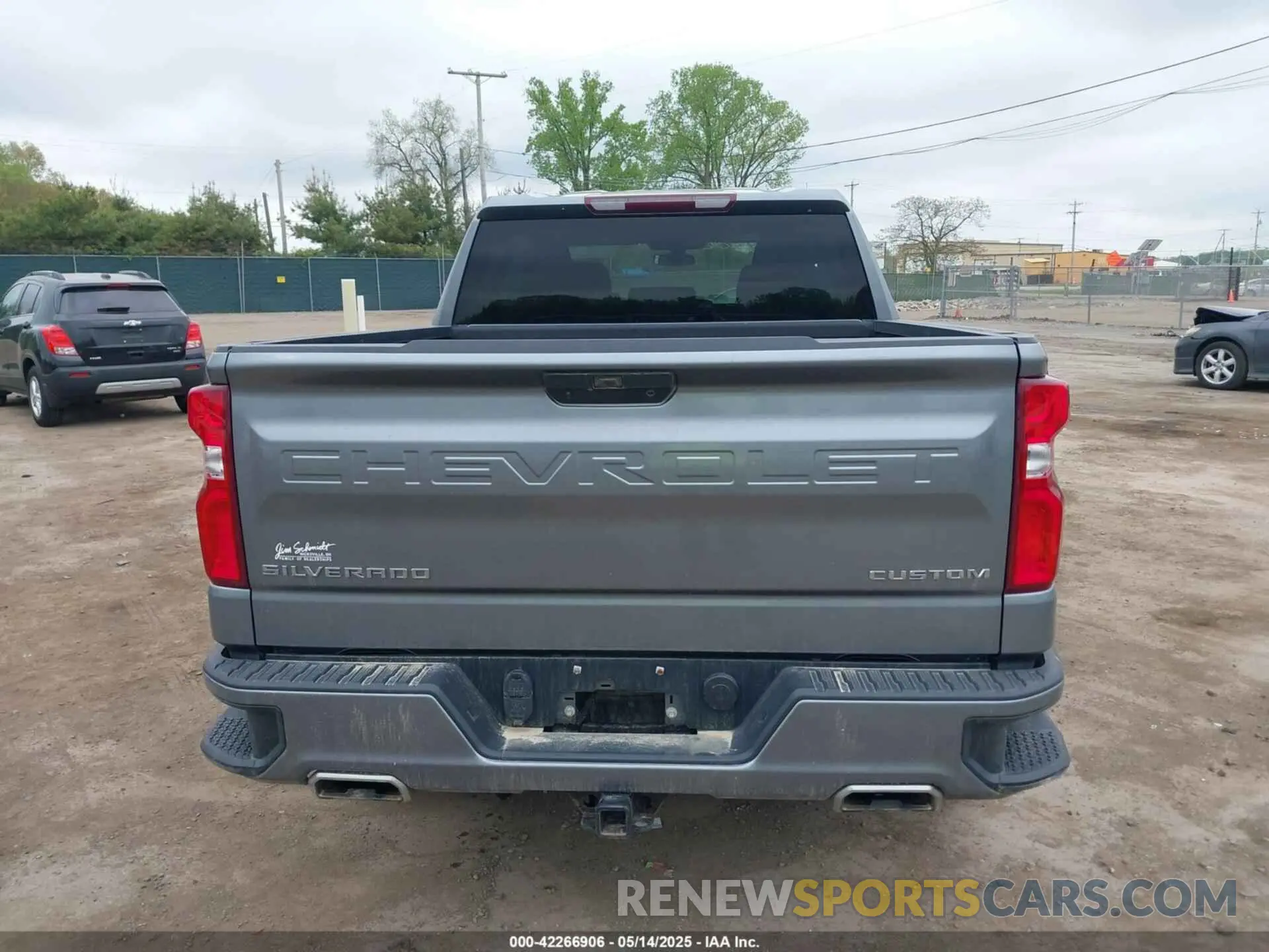 16 fotografías del automóvil dañado 1GCUYBEF8LZ201826 CHEVROLET SILVERADO 1500 2020