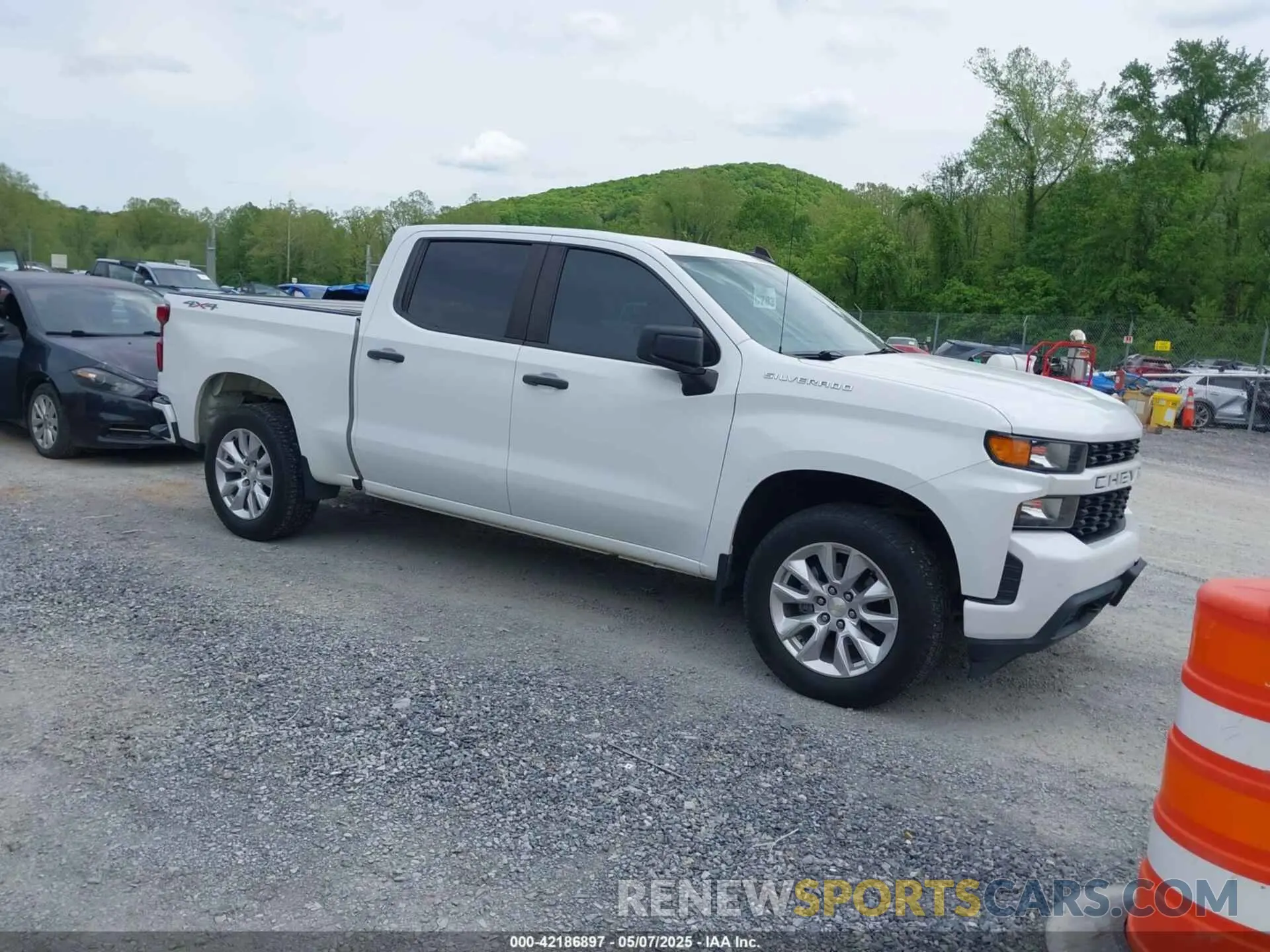 1 fotografías del automóvil dañado 1GCUYBEF8LZ251450 CHEVROLET SILVERADO 1500 2020