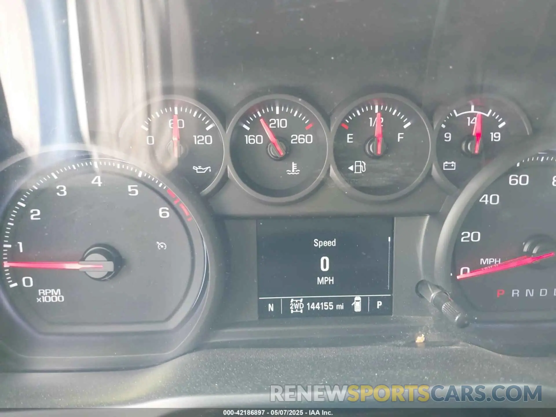 7 fotografías del automóvil dañado 1GCUYBEF8LZ251450 CHEVROLET SILVERADO 1500 2020