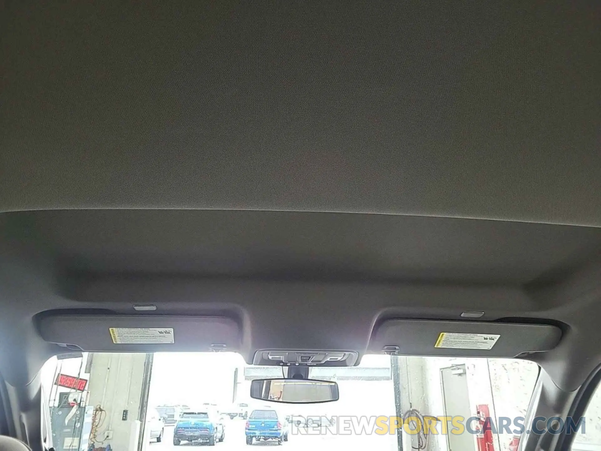 19 fotografías del automóvil dañado 1GCUYDED0LZ170436 CHEVROLET SILVERADO 1500 2020