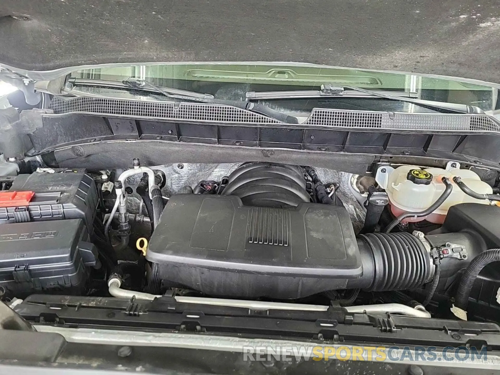 6 fotografías del automóvil dañado 1GCUYDED0LZ170436 CHEVROLET SILVERADO 1500 2020
