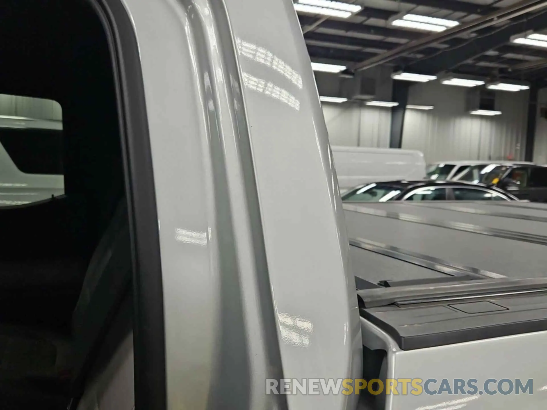 34 fotografías del automóvil dañado 1GCUYDED7LZ220183 CHEVROLET SILVERADO 1500 2020