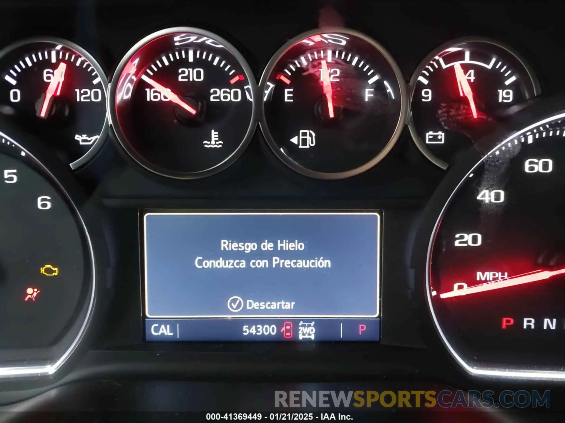 15 fotografías del automóvil dañado 1GCUYEEDXLZ181725 CHEVROLET SILVERADO 1500 2020