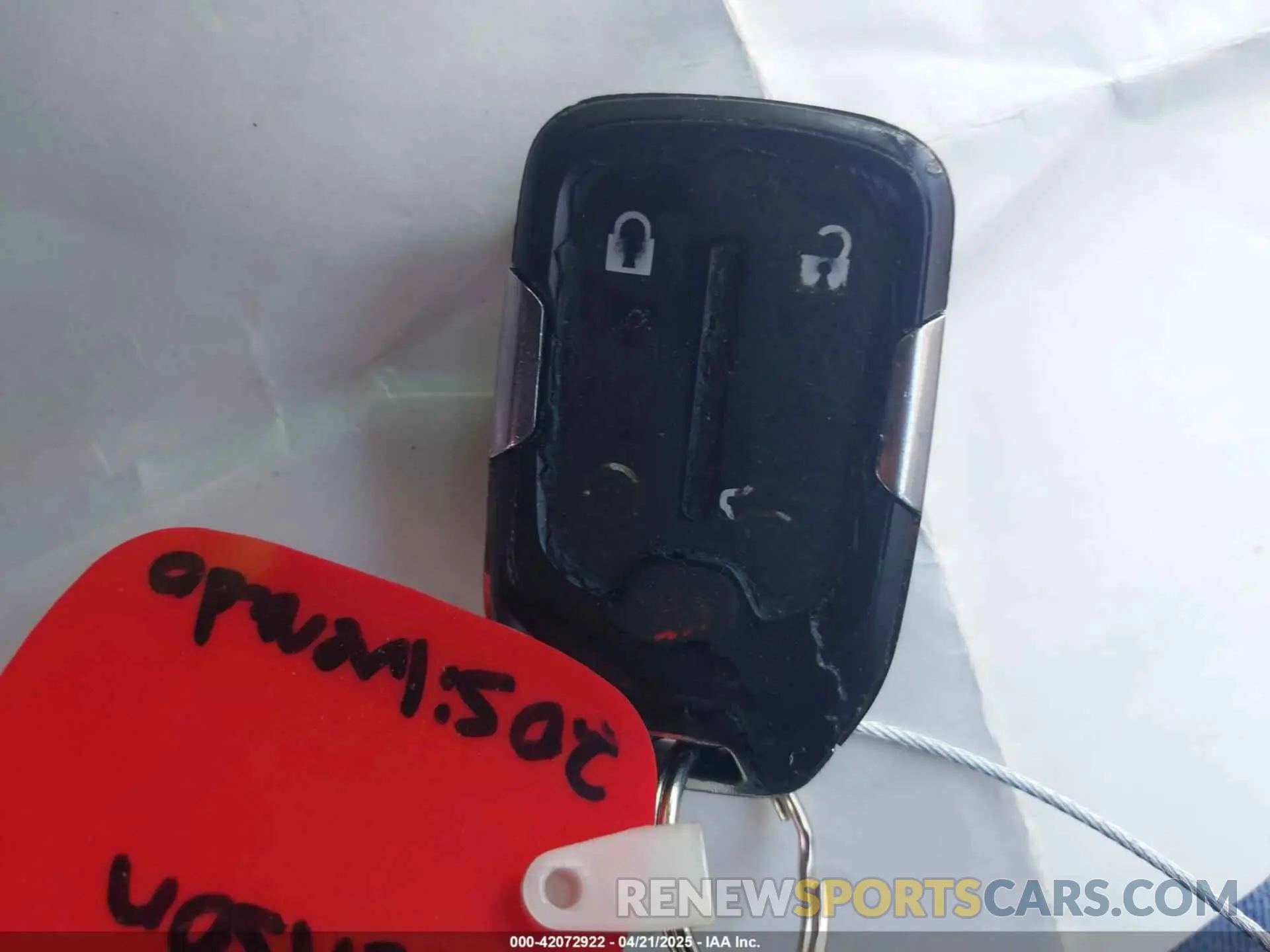 11 fotografías del automóvil dañado 1GCUYEEL6LZ378415 CHEVROLET SILVERADO 1500 2020