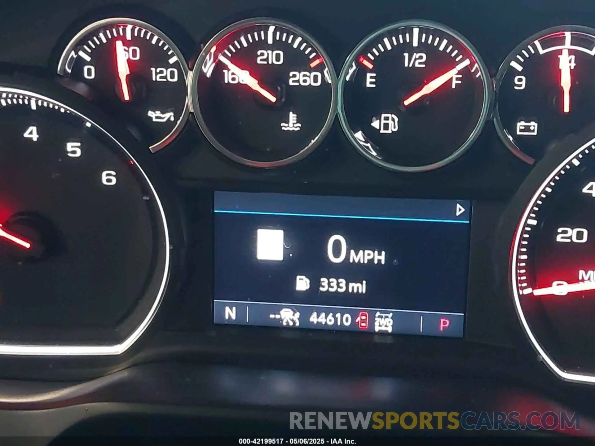 15 fotografías del automóvil dañado 1GCUYGEL8LZ126273 CHEVROLET SILVERADO 1500 2020