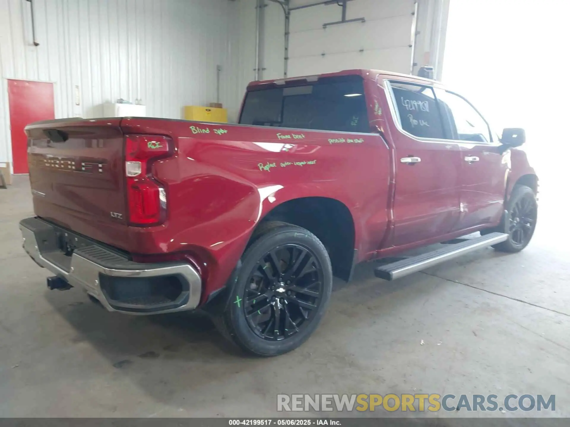 4 fotografías del automóvil dañado 1GCUYGEL8LZ126273 CHEVROLET SILVERADO 1500 2020