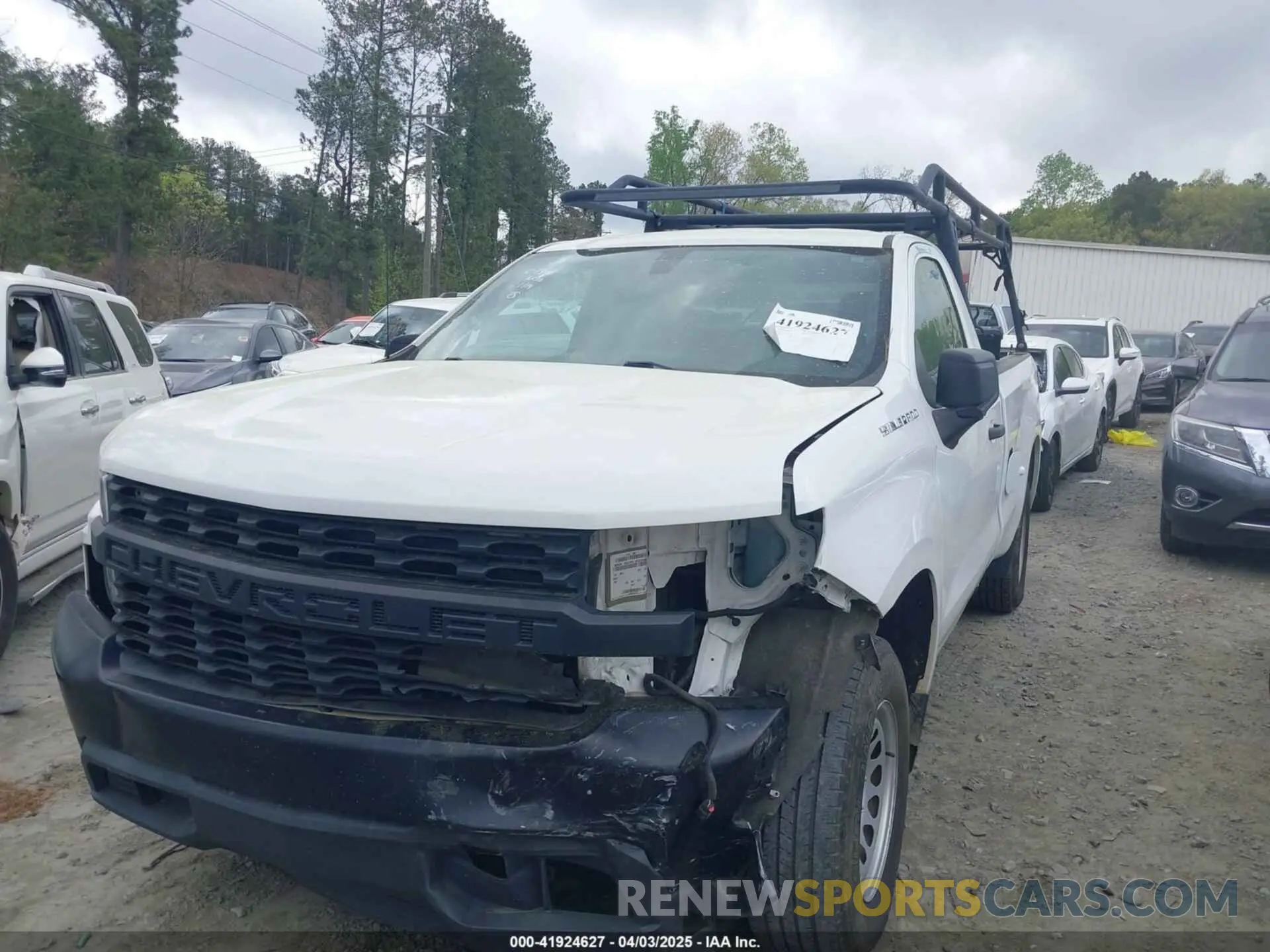 2 fotografías del automóvil dañado 3GCNWAEH7LG110780 CHEVROLET SILVERADO 1500 2020